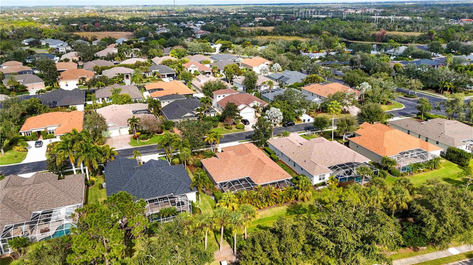 Image 61 of 84 For 7918 Edmonston Circle