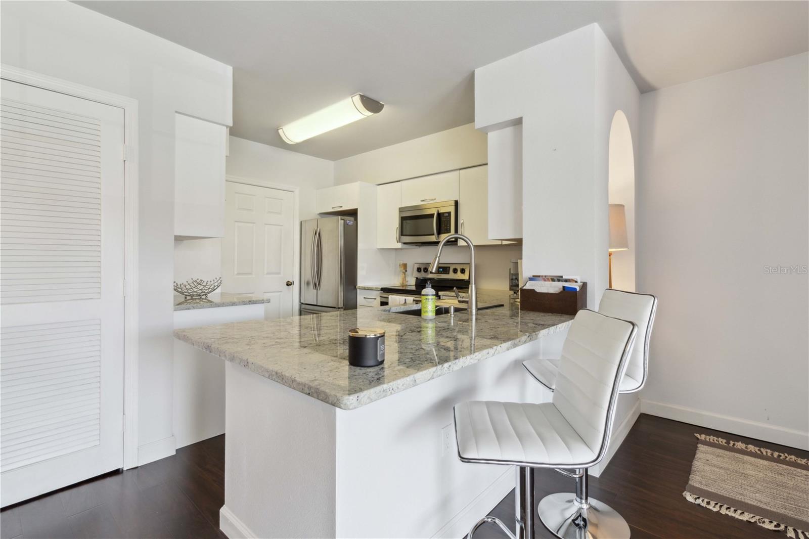 Image 11 of 33 For 1020 Villagio Circle 202