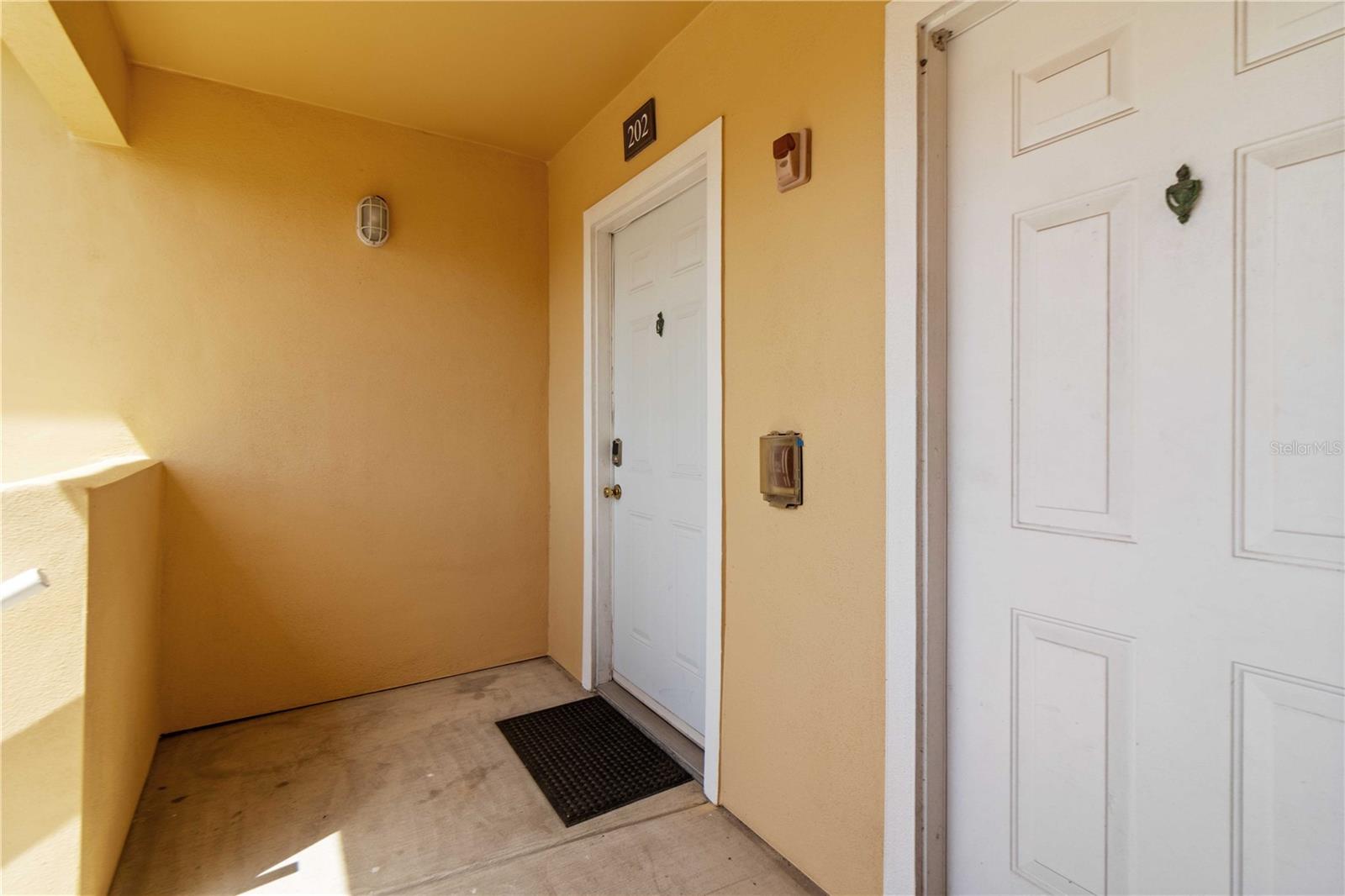 Image 4 of 33 For 1020 Villagio Circle 202