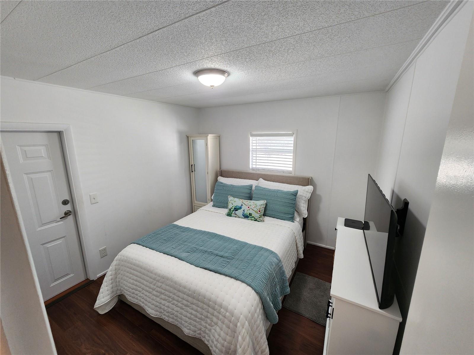 Image 13 of 27 For 2204 17th Street Court W