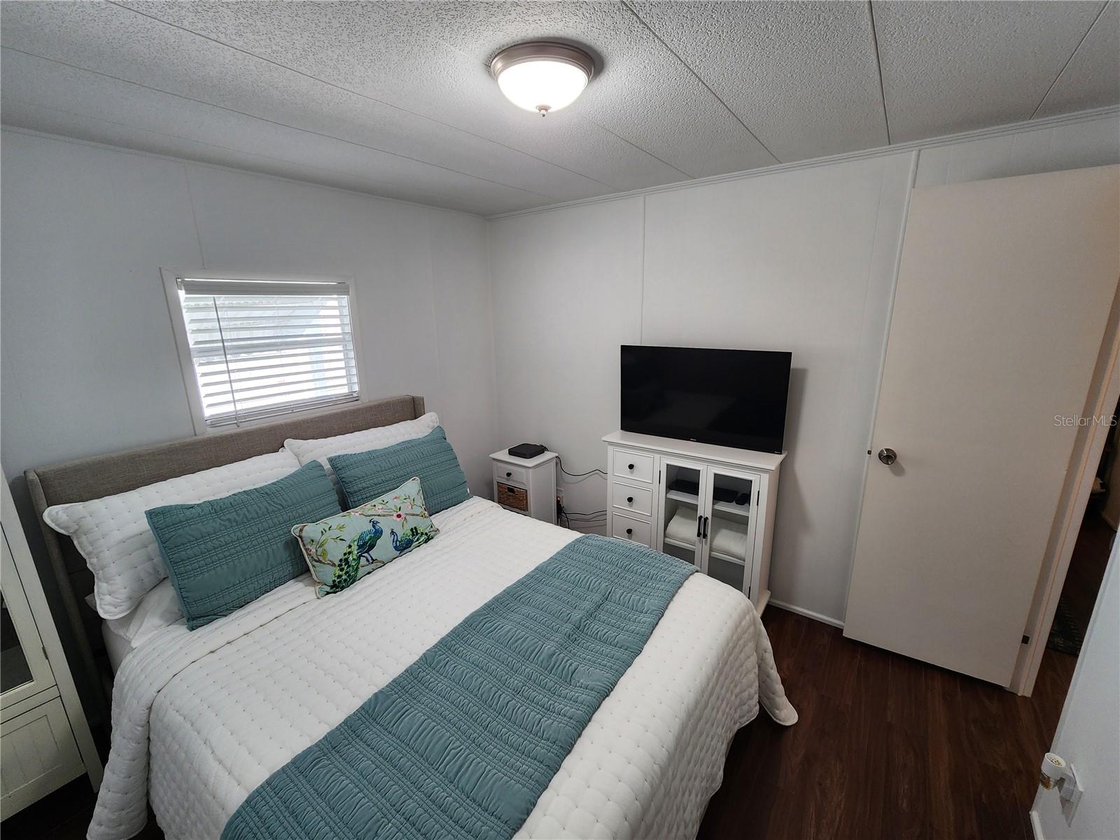 Image 14 of 27 For 2204 17th Street Court W