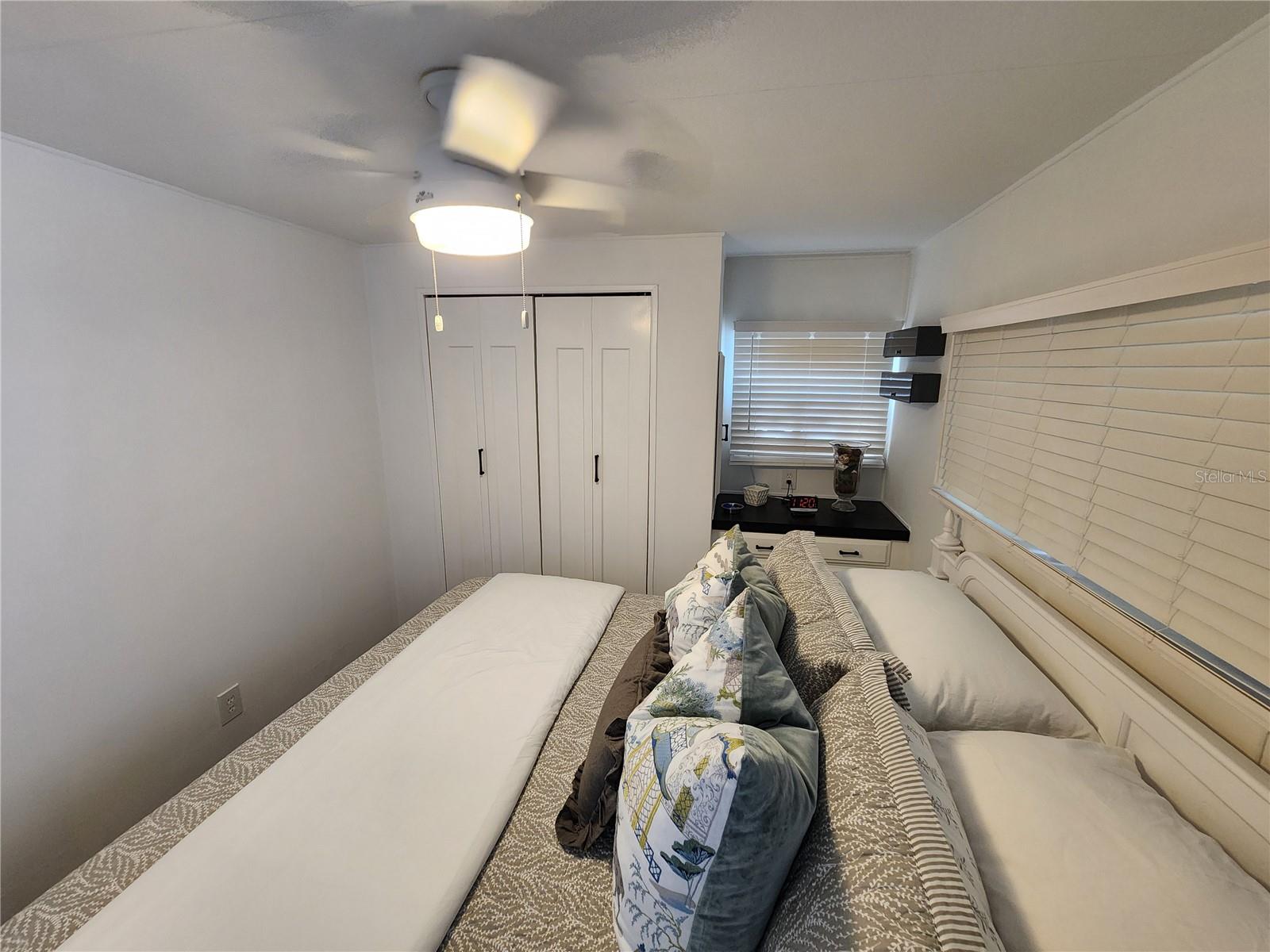 Image 17 of 27 For 2204 17th Street Court W