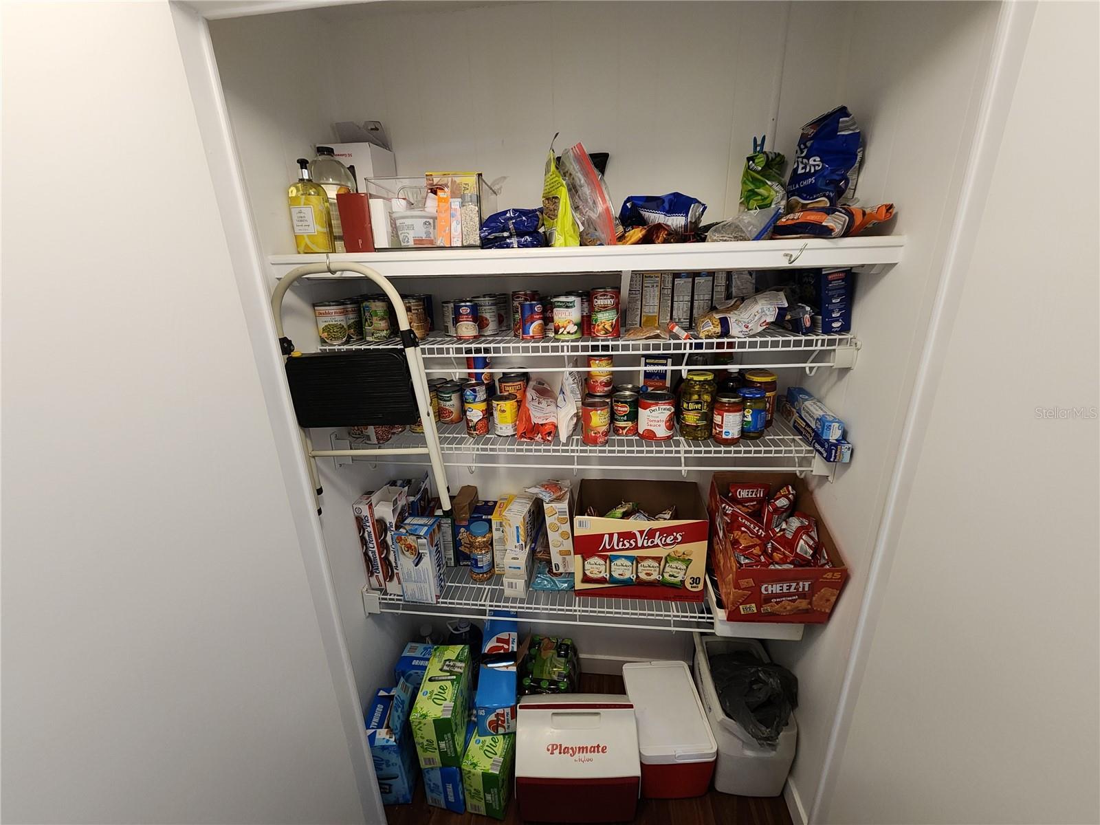 Image 6 of 27 For 2204 17th Street Court W