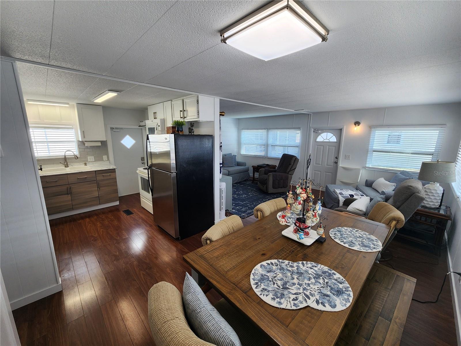 Image 8 of 27 For 2204 17th Street Court W