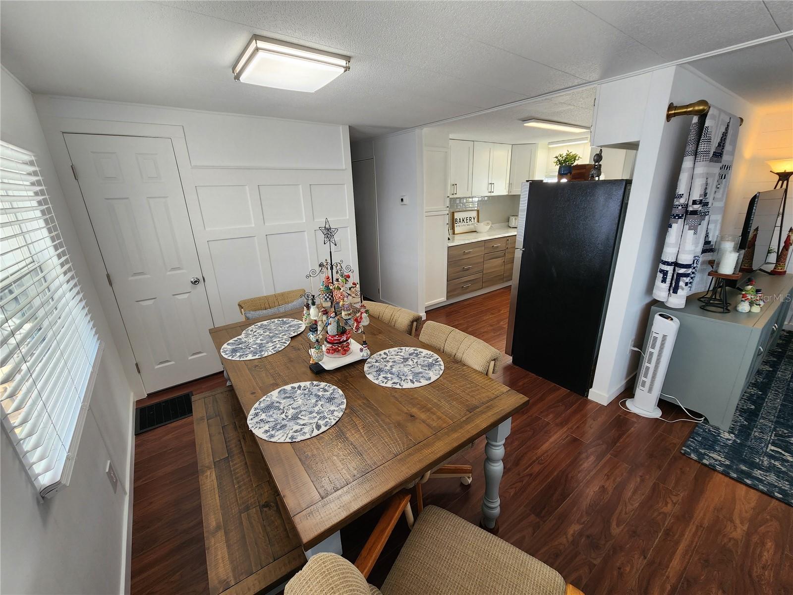 Image 9 of 27 For 2204 17th Street Court W