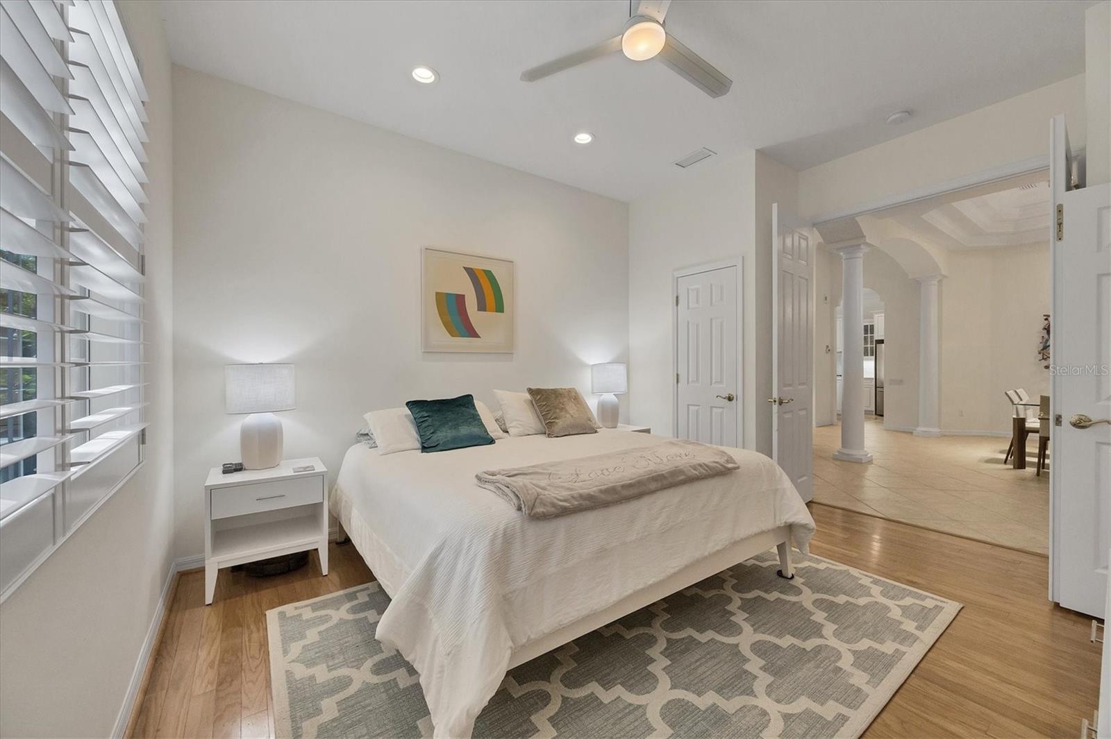 Image 23 of 76 For 8404 Abingdon Court