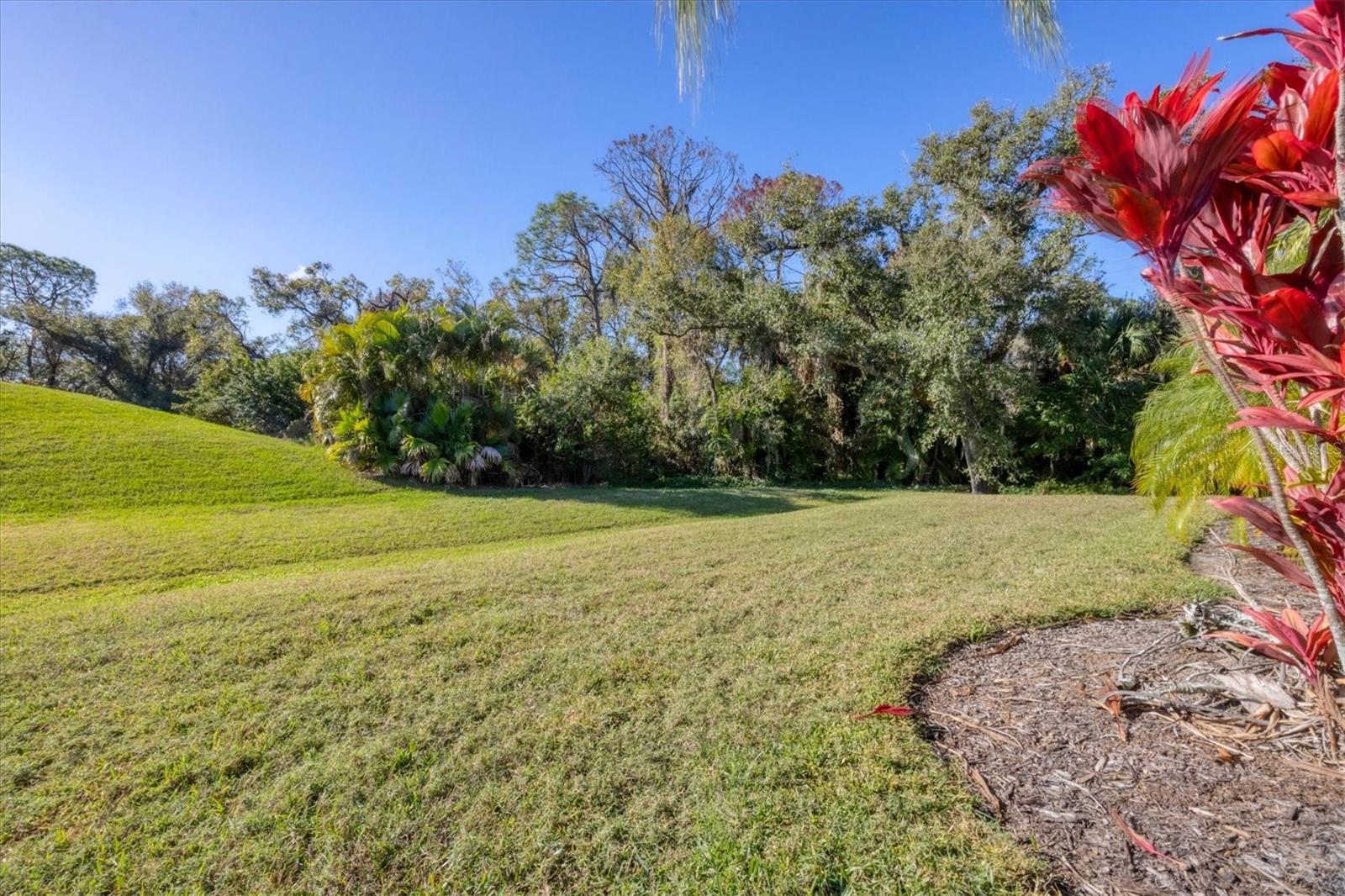 Image 30 of 76 For 8404 Abingdon Court