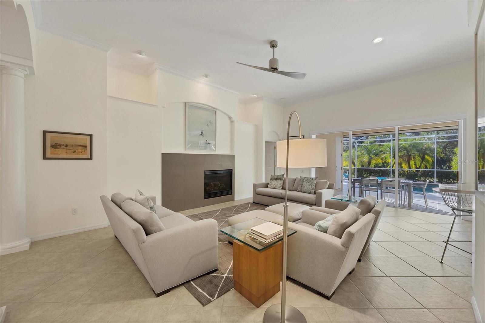 Image 5 of 76 For 8404 Abingdon Court