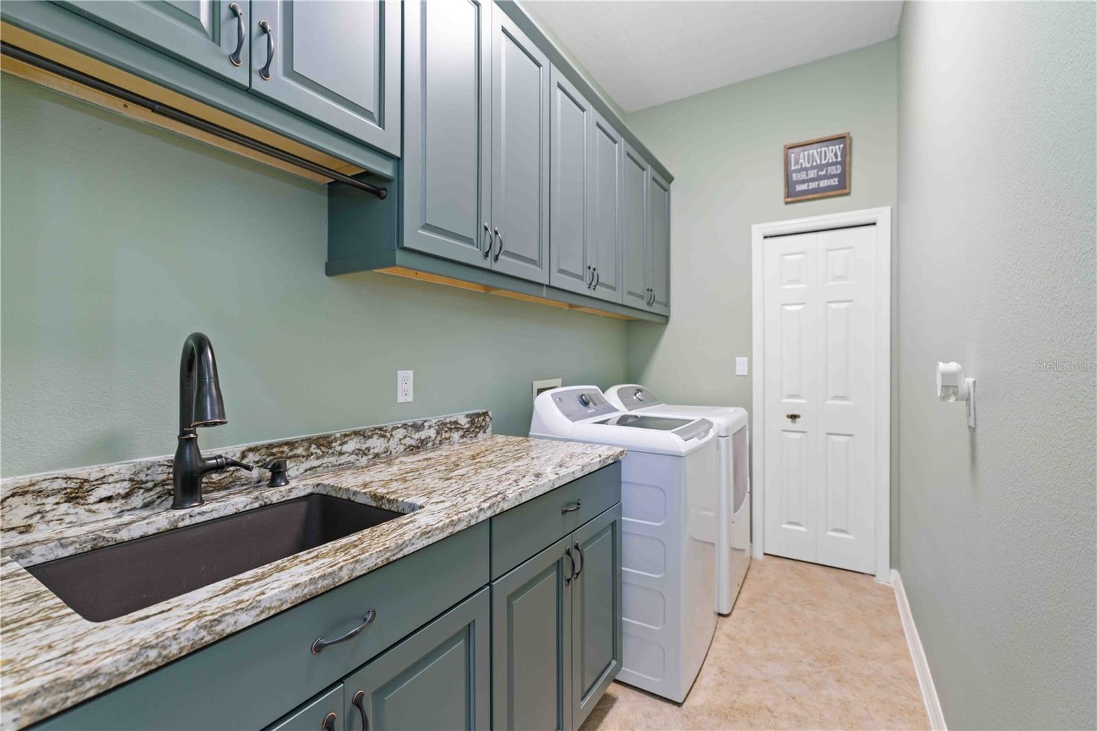 Image 24 of 70 For 13018 Magpie Place