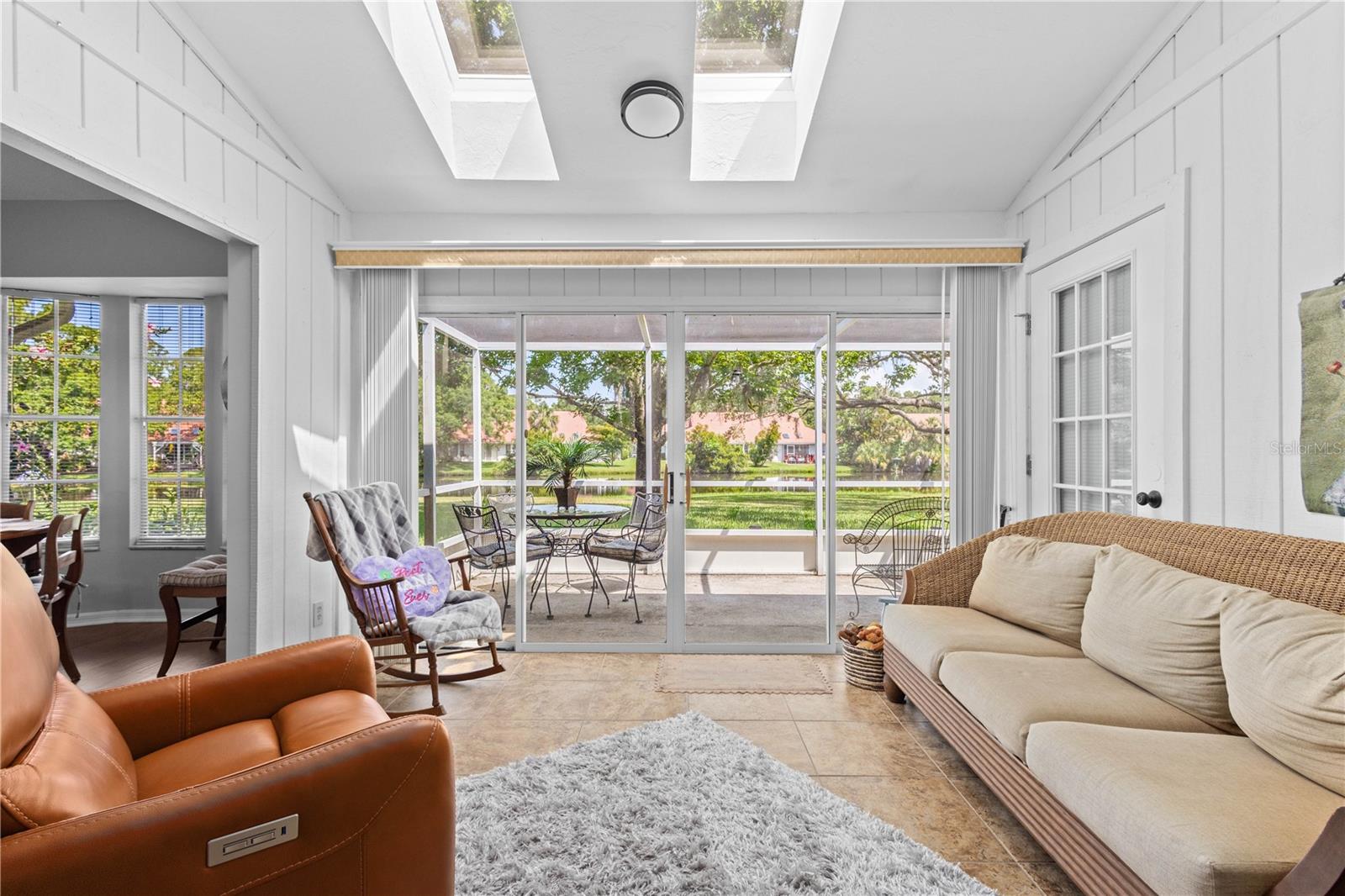 Image 13 of 25 For 3177 Lake Park Lane 5