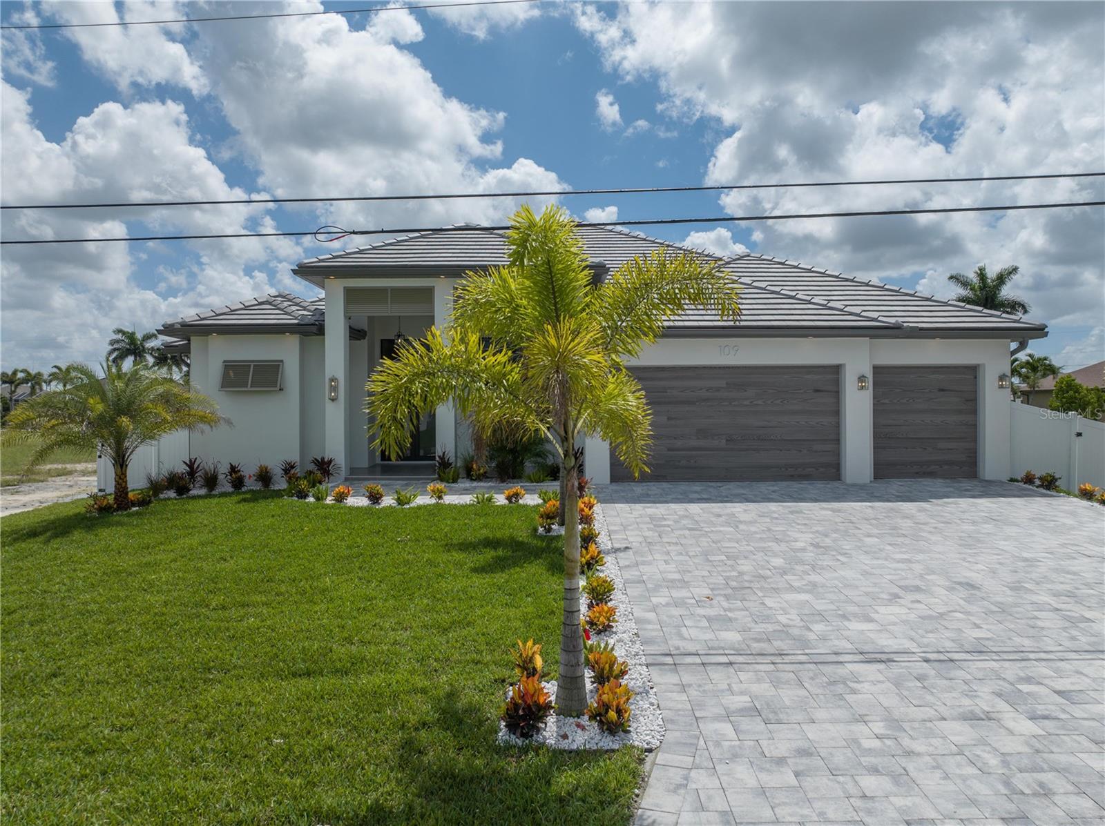 Details for 109 35th Place, CAPE CORAL, FL 33993