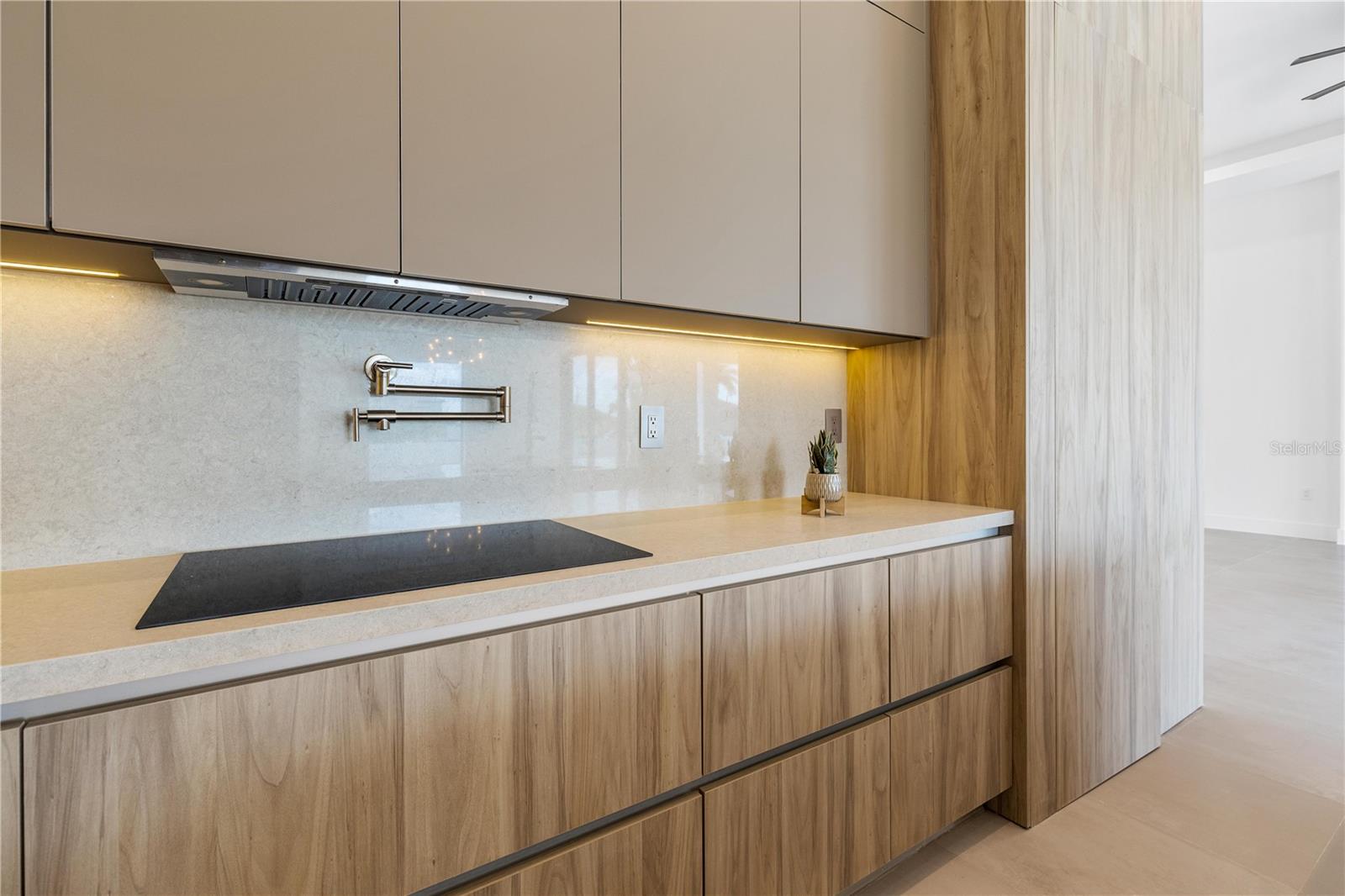 Image 16 of 45 For 109 35th Place