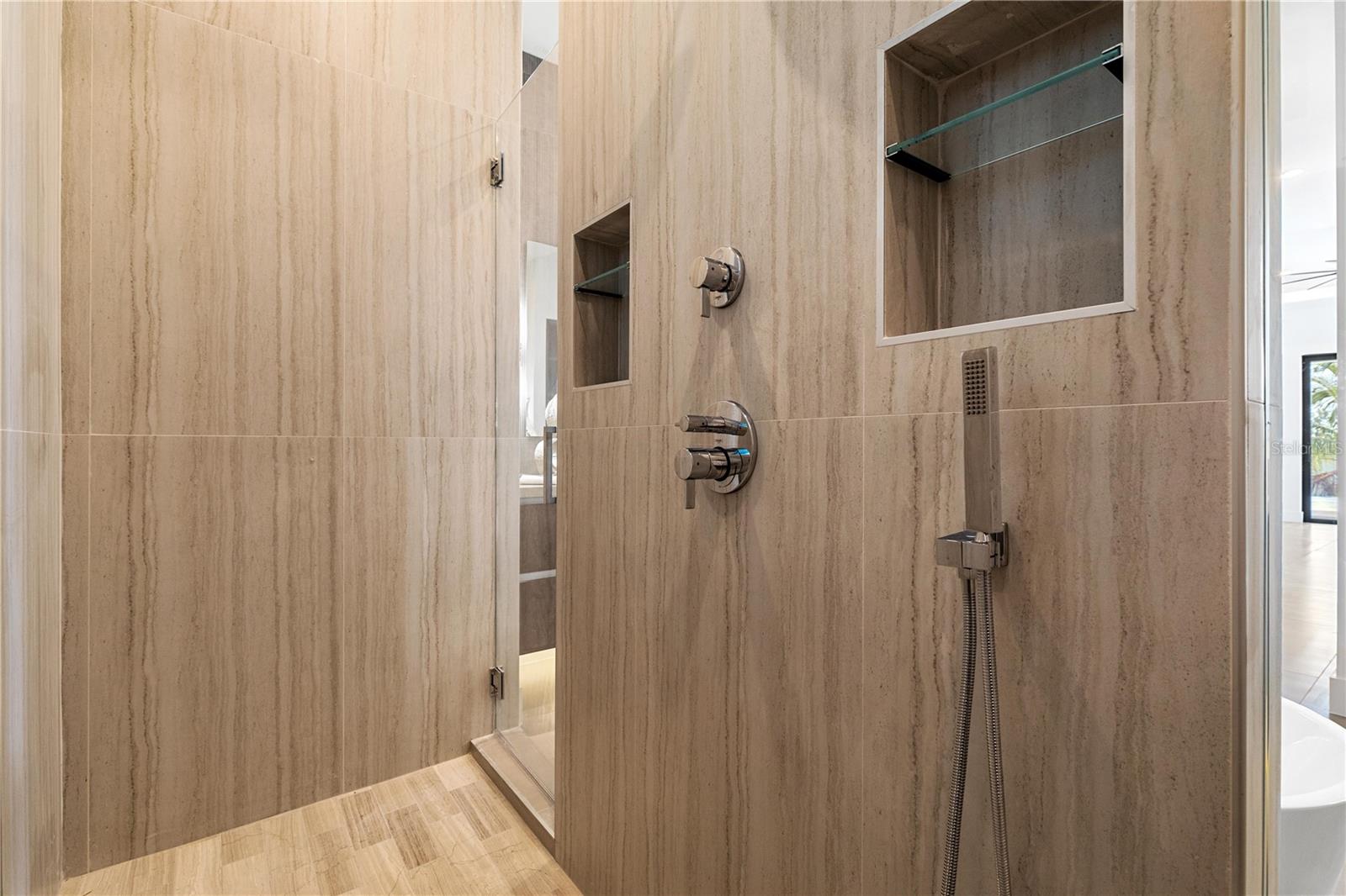 Image 32 of 45 For 109 35th Place