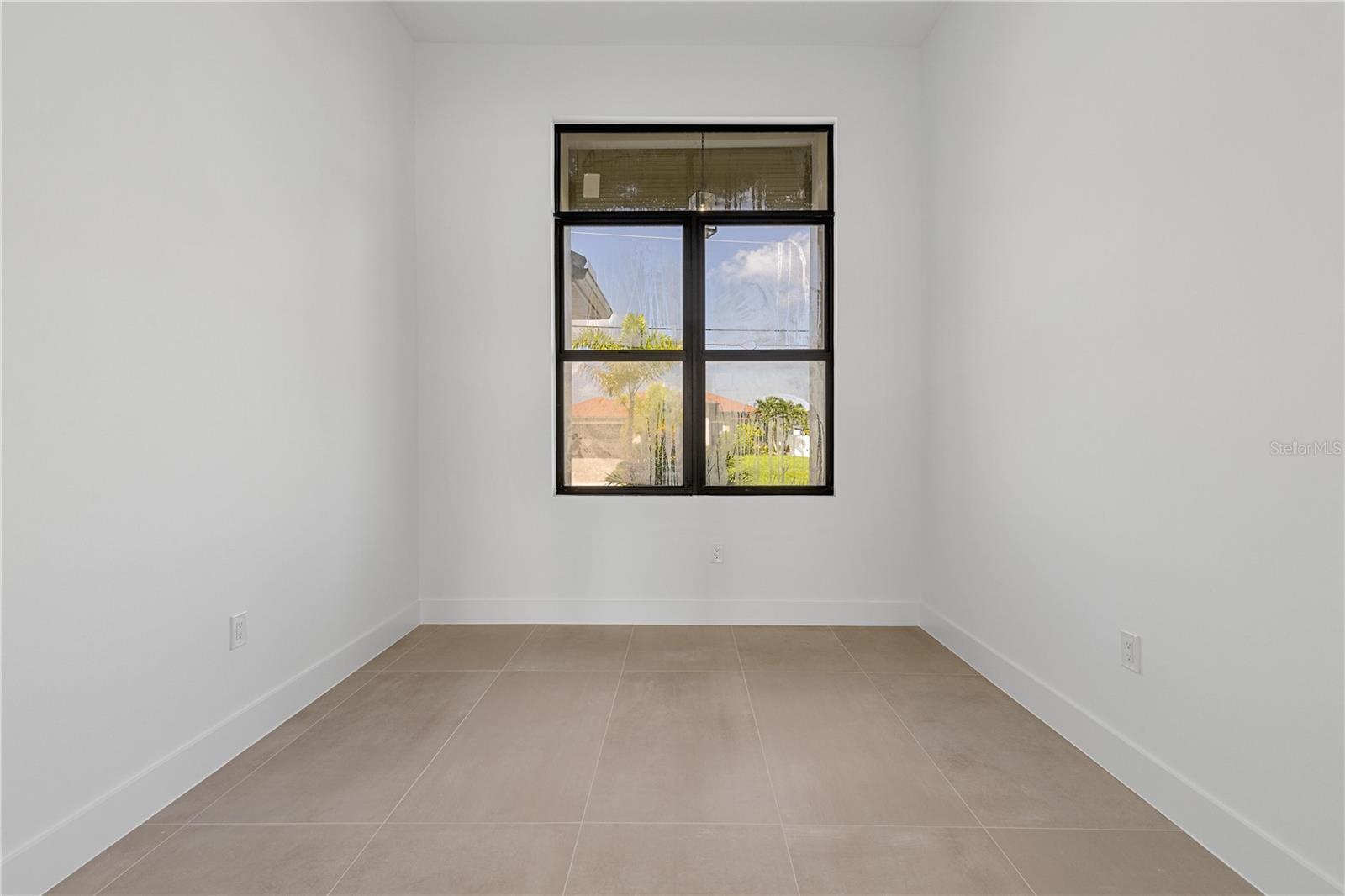 Image 9 of 45 For 109 35th Place