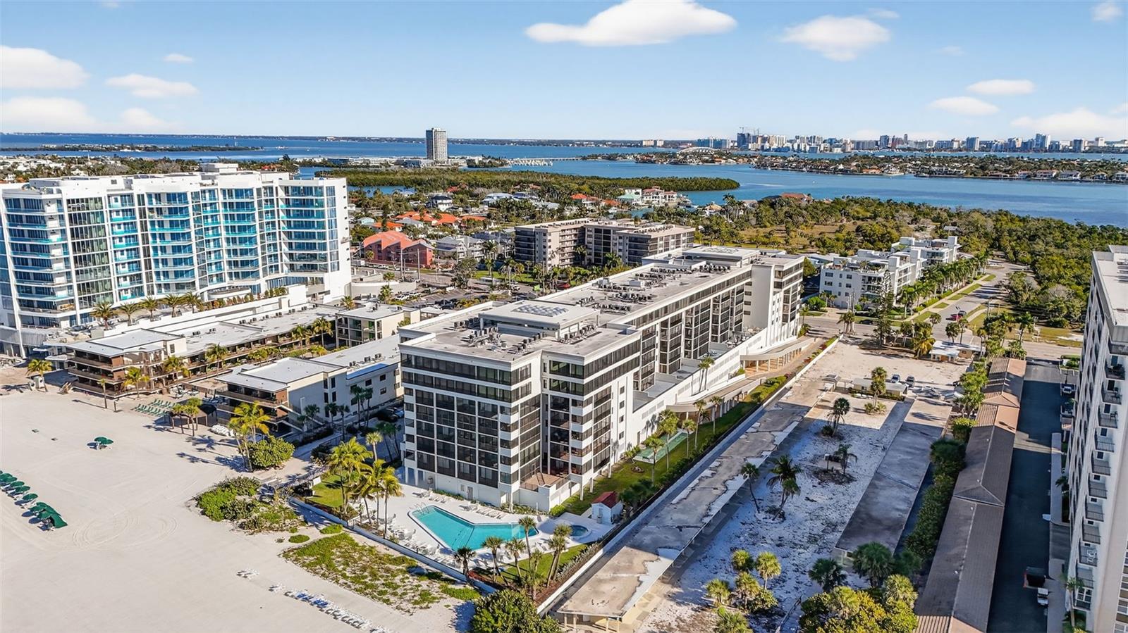 Image 29 of 39 For 1102 Benjamin Franklin Drive Ph 809