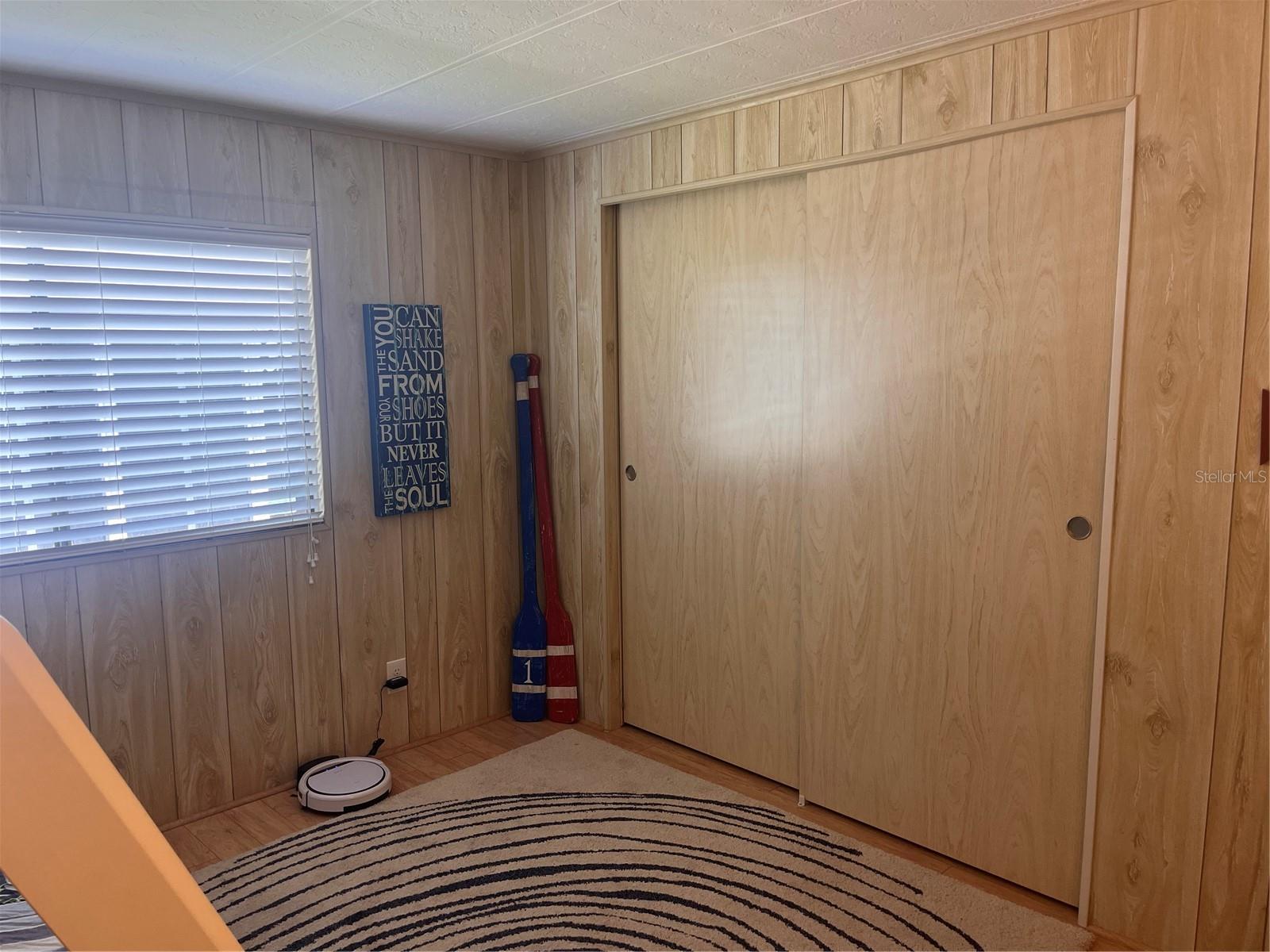 Image 16 of 17 For 5316 53rd Avenue E M15