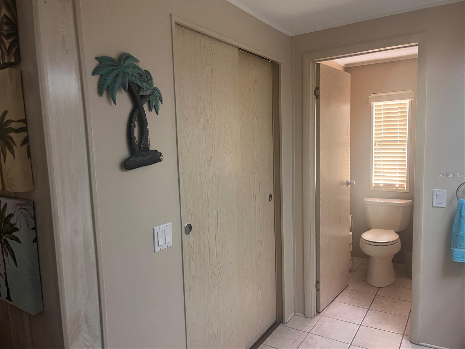 Image 17 of 20 For 5316 53rd Avenue E O12