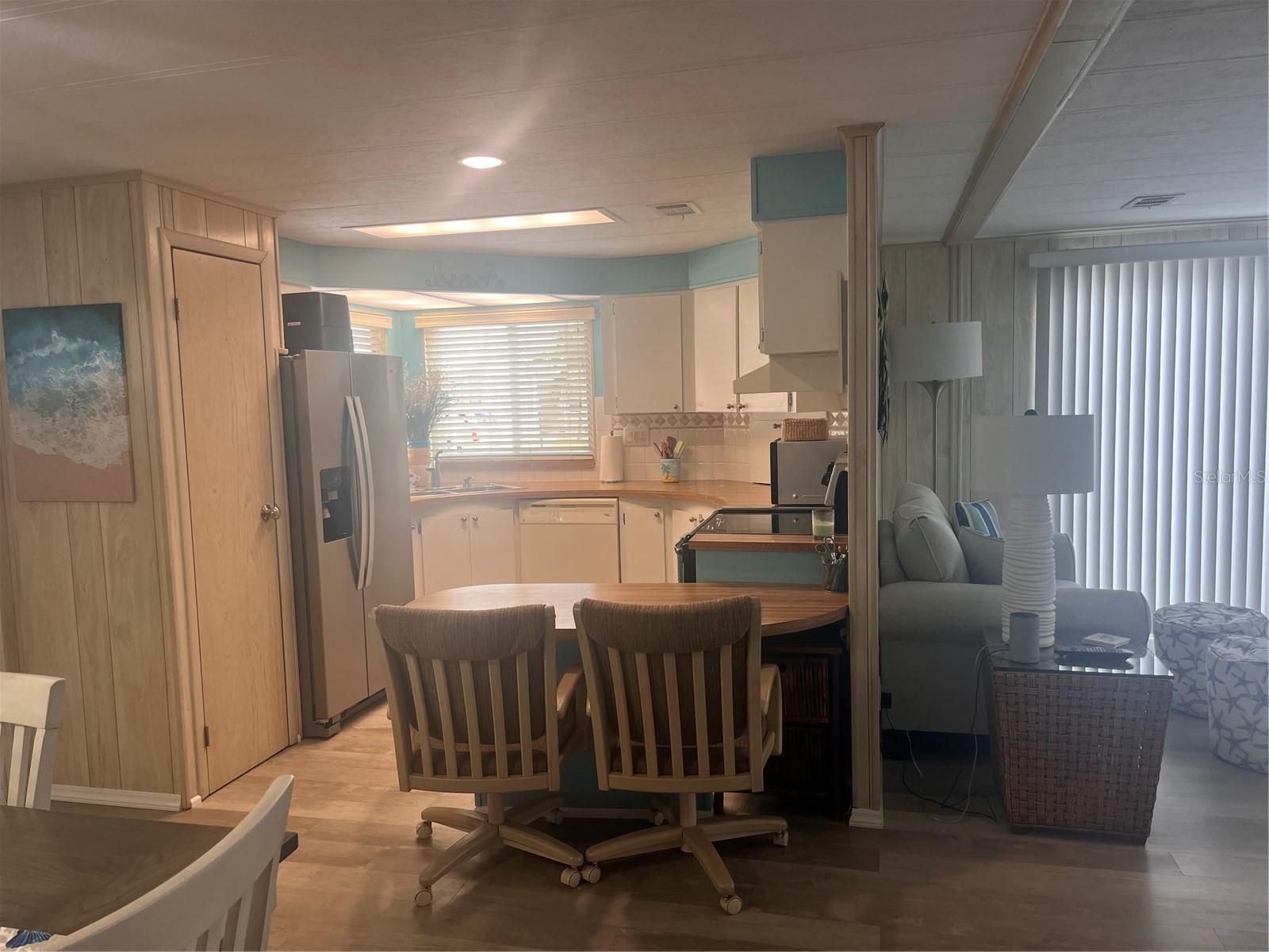 Image 9 of 20 For 5316 53rd Avenue E O12