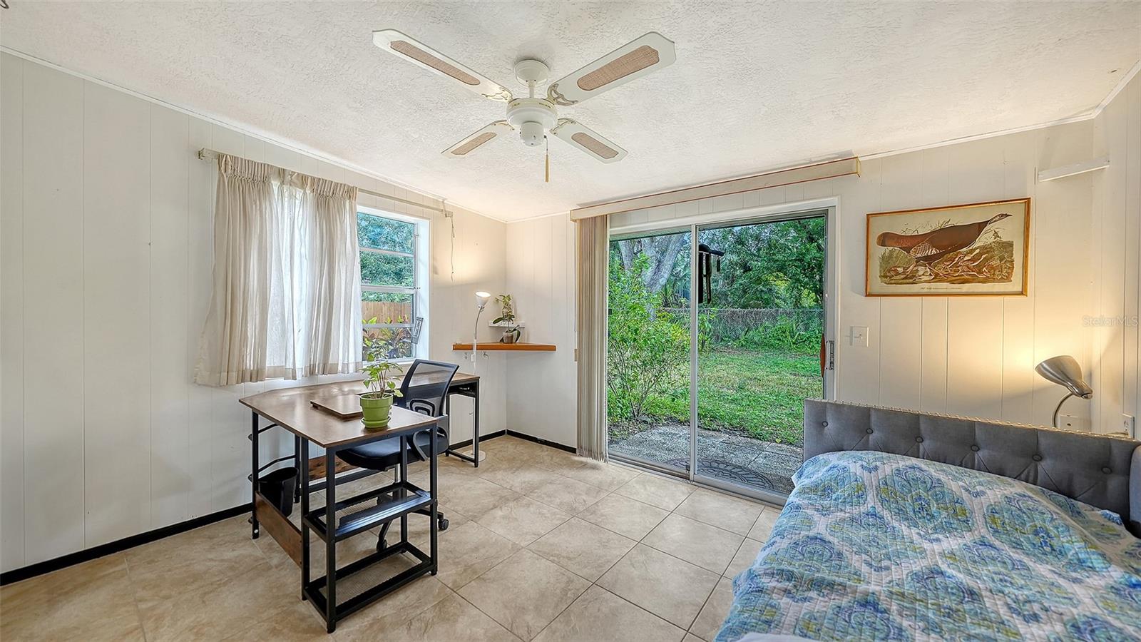 Image 23 of 59 For 5003 9th Street Court E