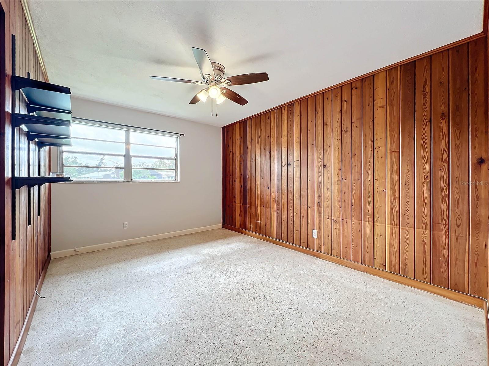 Image 27 of 46 For 2877 Michigan Street