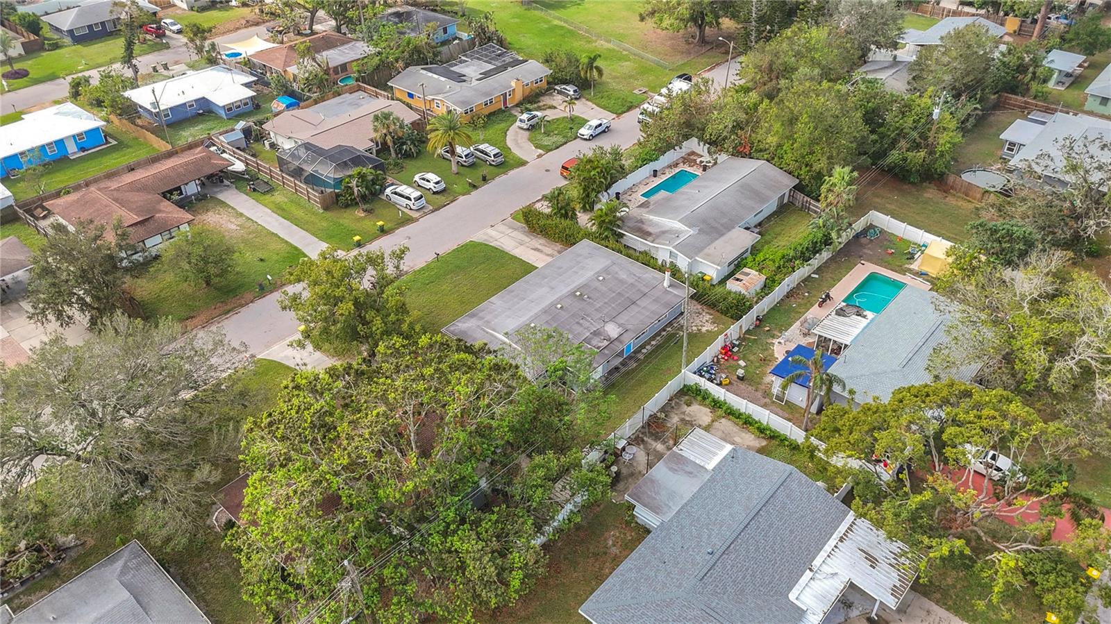 Image 46 of 46 For 2877 Michigan Street