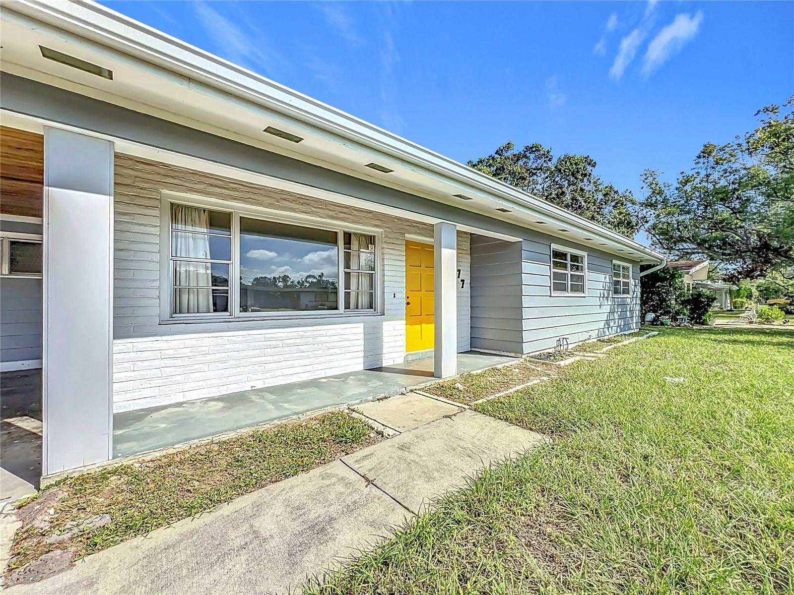 Image 5 of 46 For 2877 Michigan Street