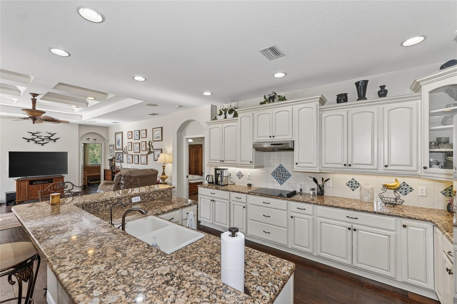 Image 12 of 60 For 2006 148th Court East