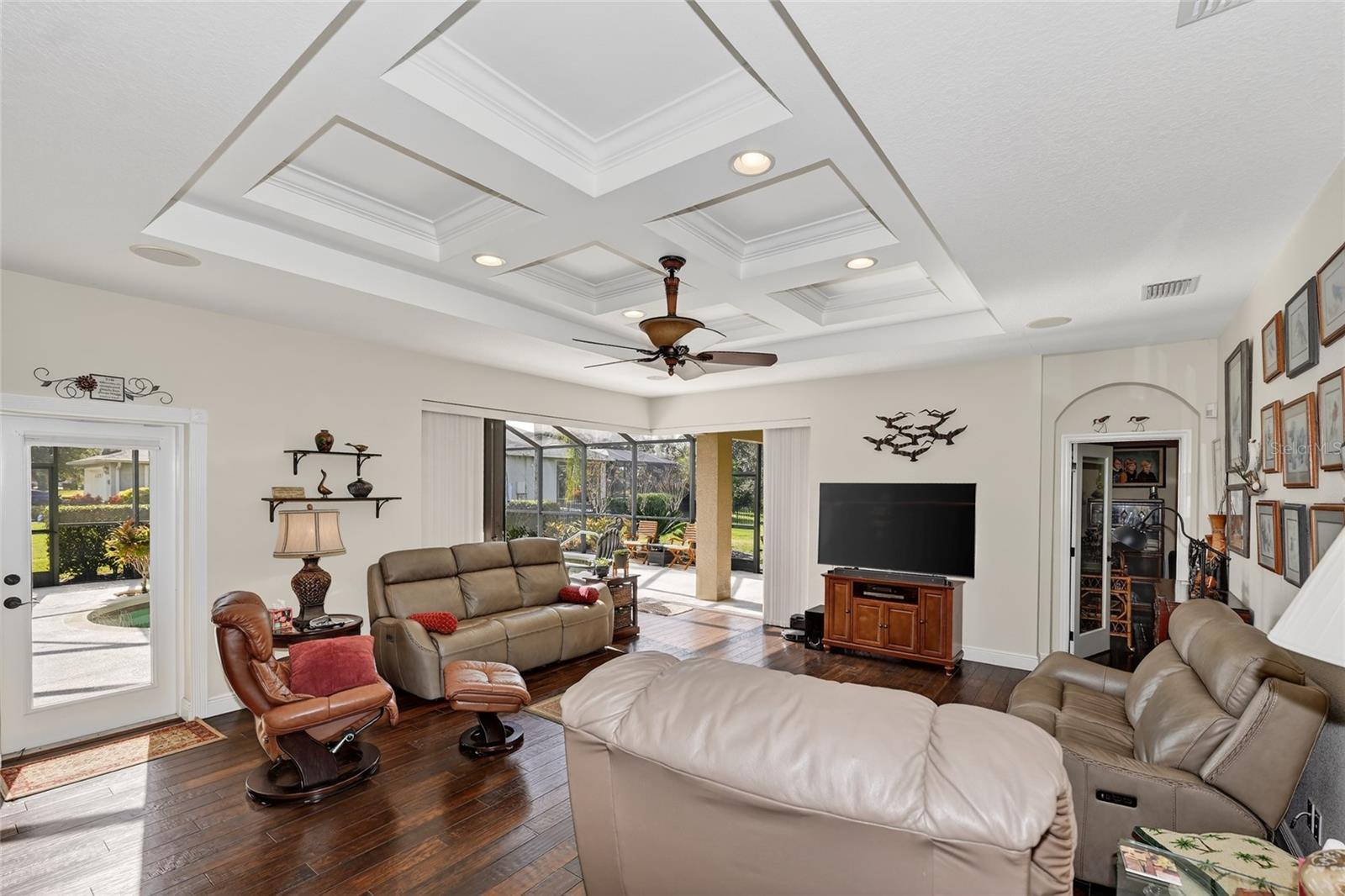 Image 18 of 60 For 2006 148th Court East