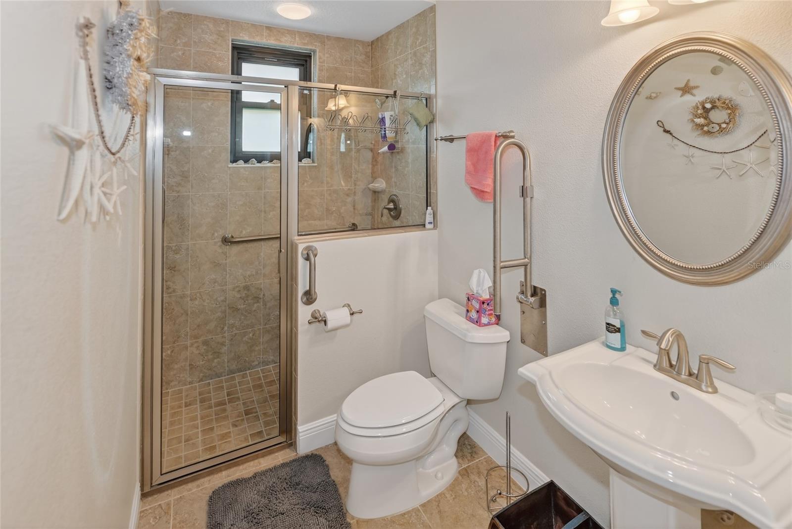 Image 41 of 60 For 2006 148th Court East