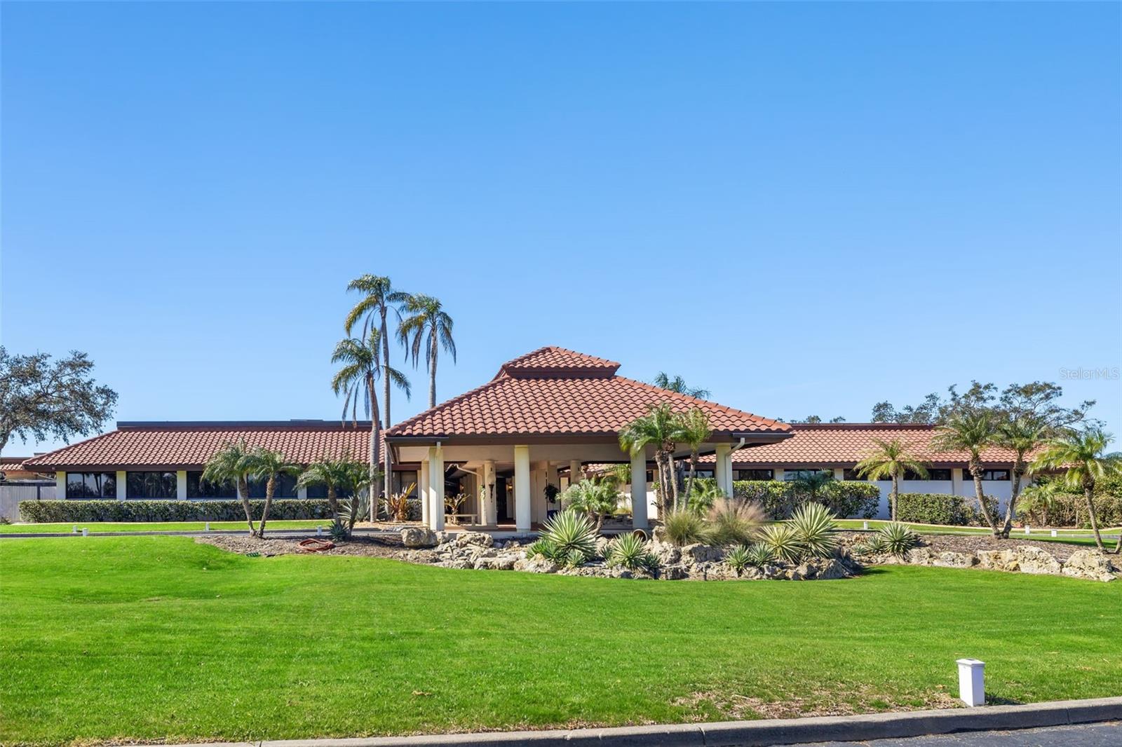 Image 46 of 48 For 7461 Country Club Drive 404