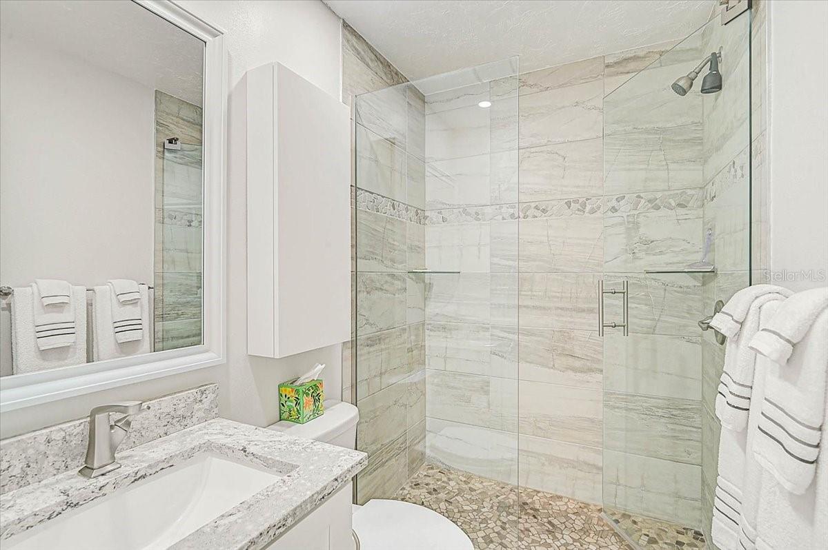 Image 20 of 55 For 1624 Stickney Point Road 1624-301