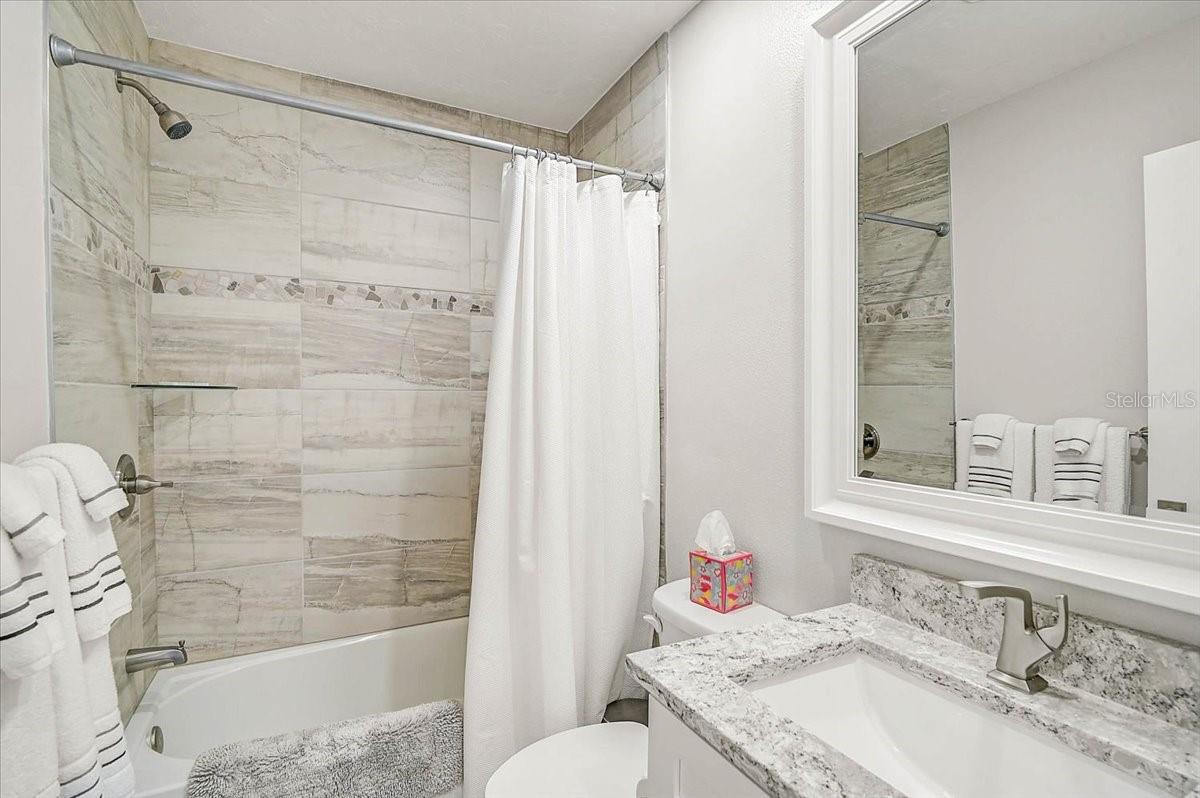 Image 23 of 55 For 1624 Stickney Point Road 1624-301