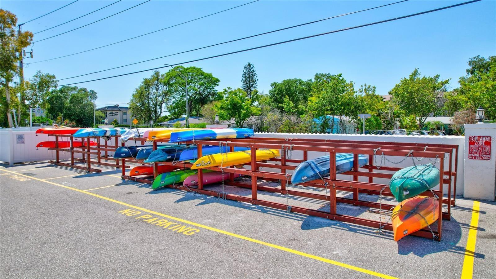 Image 40 of 55 For 1624 Stickney Point Road 1624-301