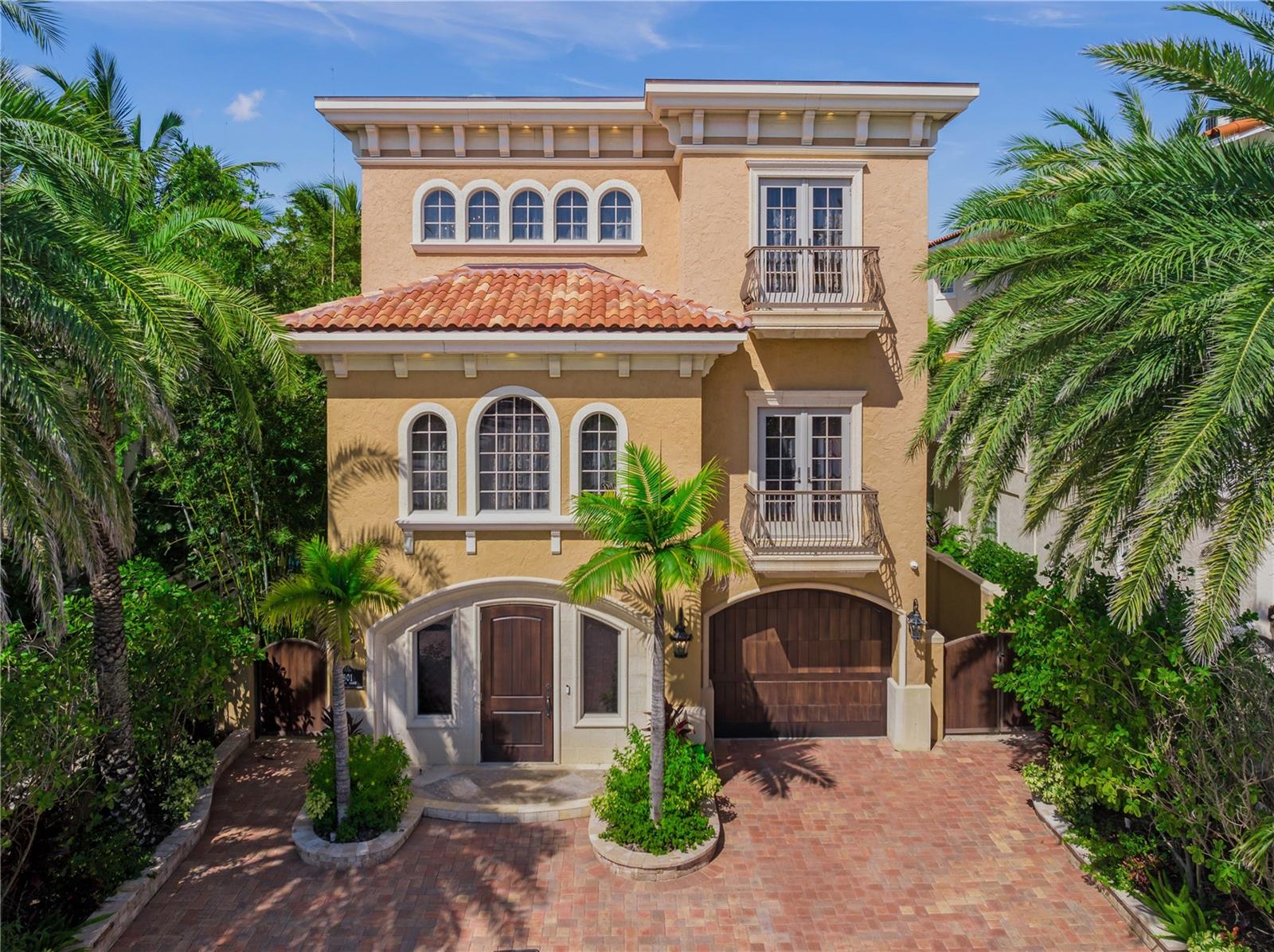 Image 18 of 97 For 801 Shore Drive