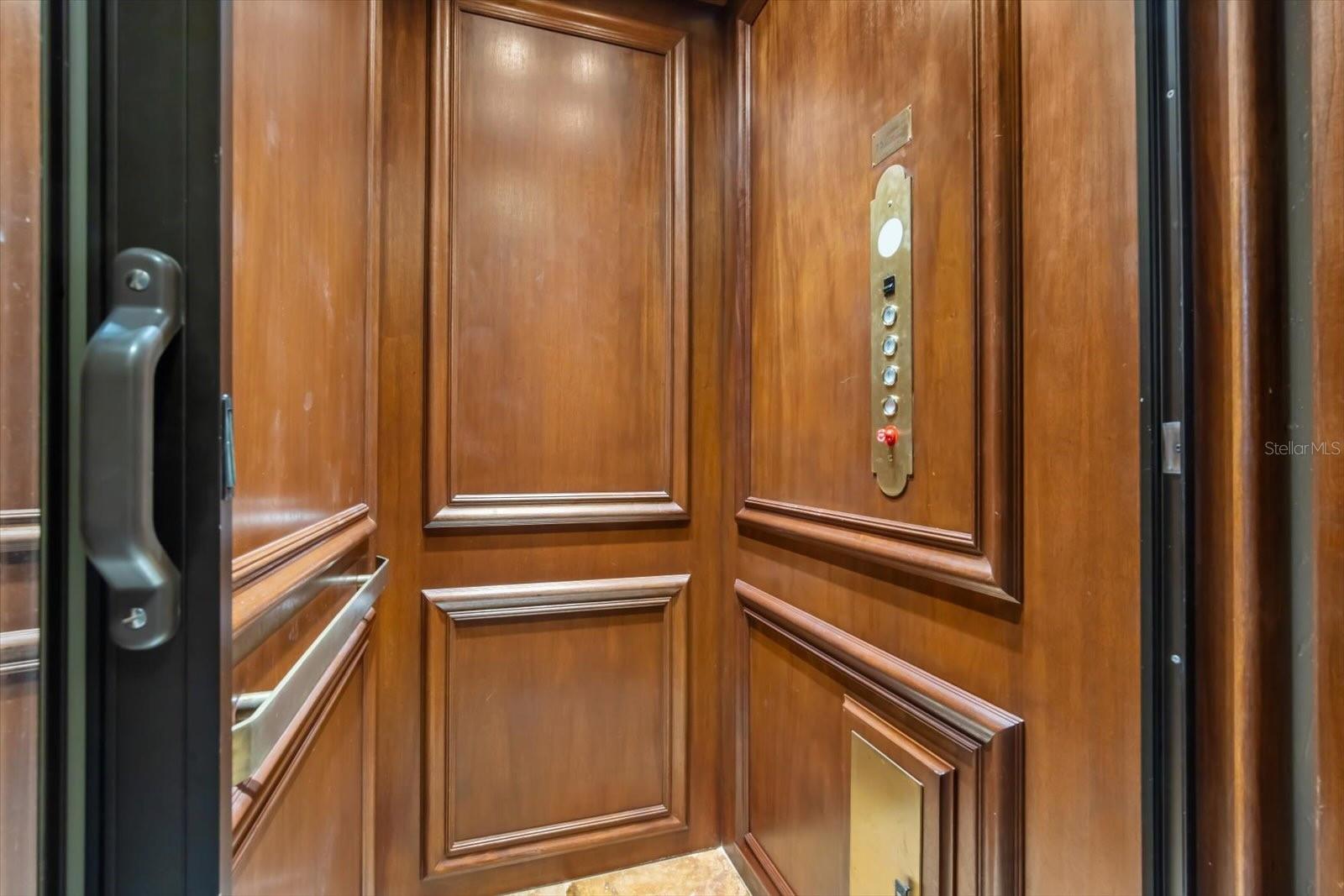 Image 22 of 97 For 801 Shore Drive