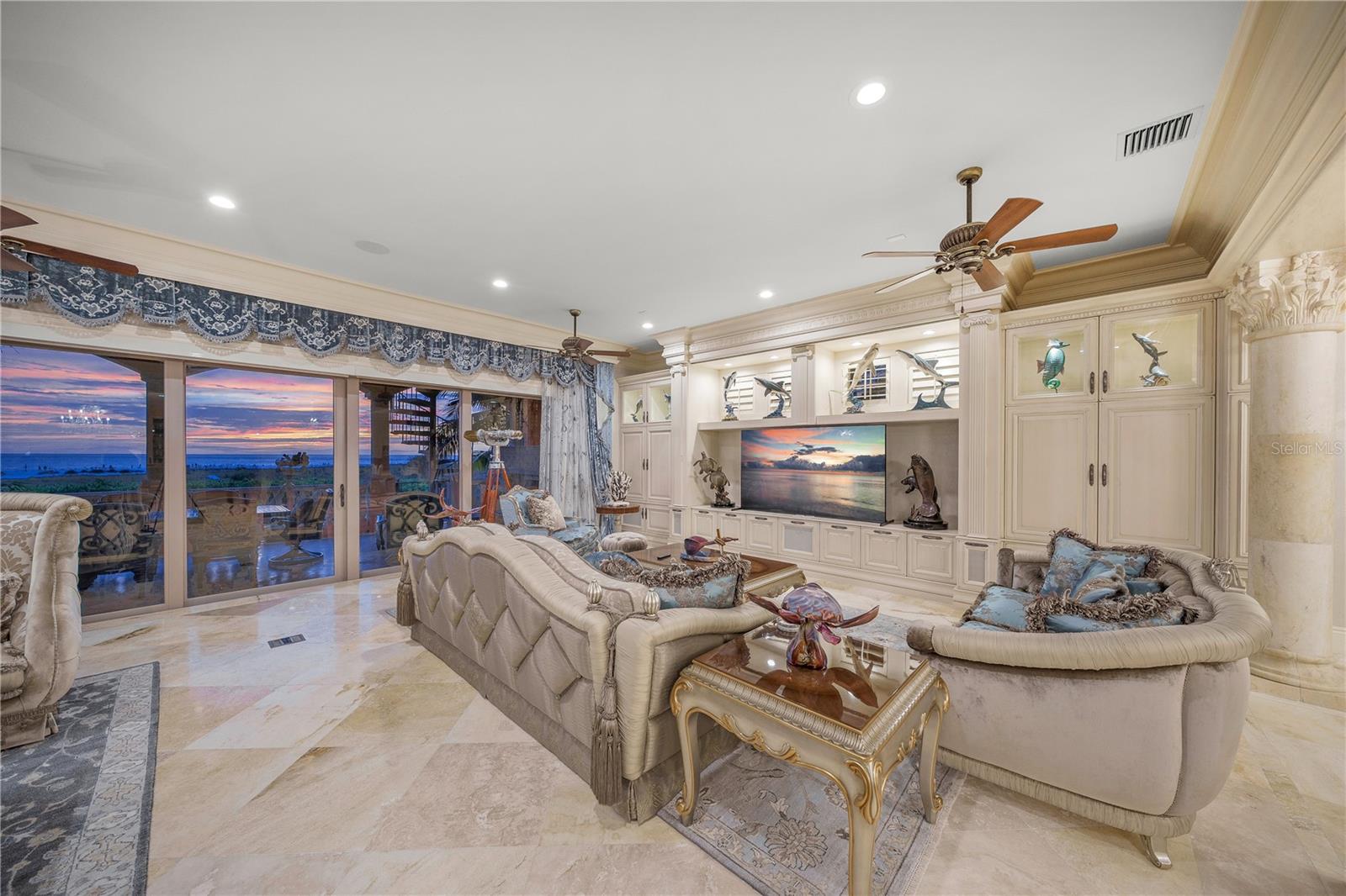 Image 39 of 97 For 801 Shore Drive