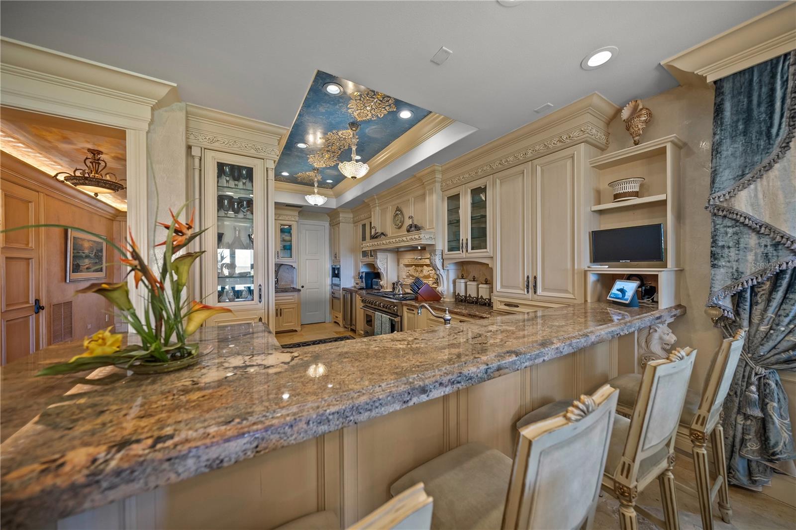 Image 42 of 97 For 801 Shore Drive