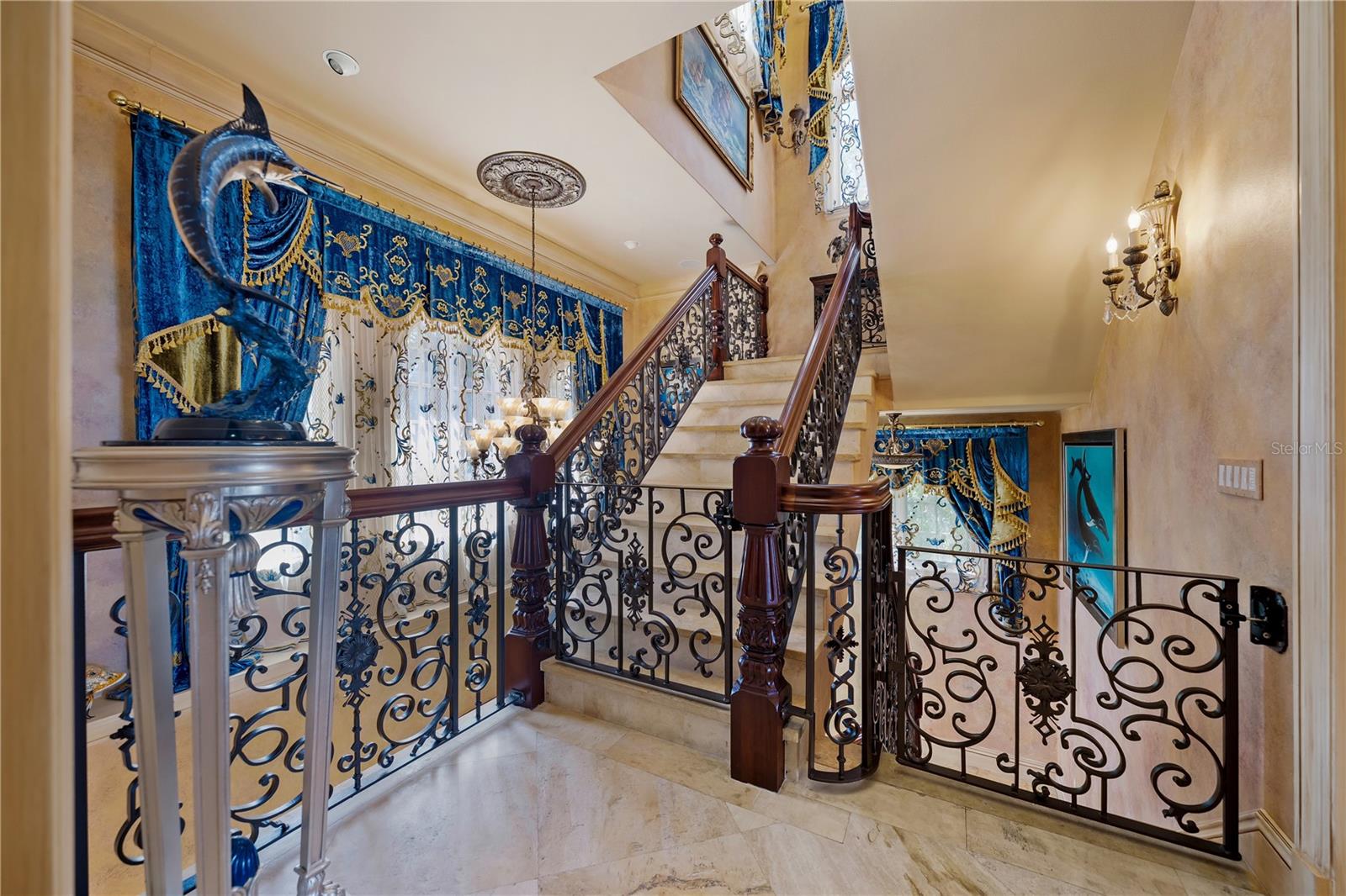 Image 53 of 97 For 801 Shore Drive