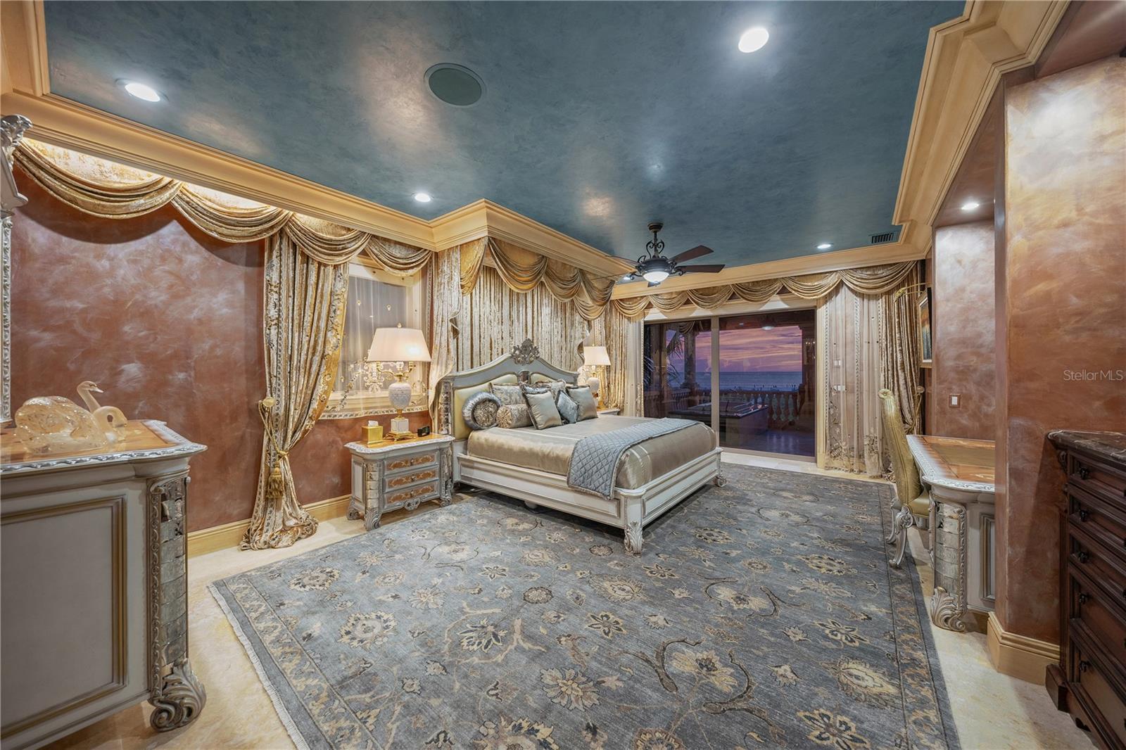 Image 62 of 97 For 801 Shore Drive