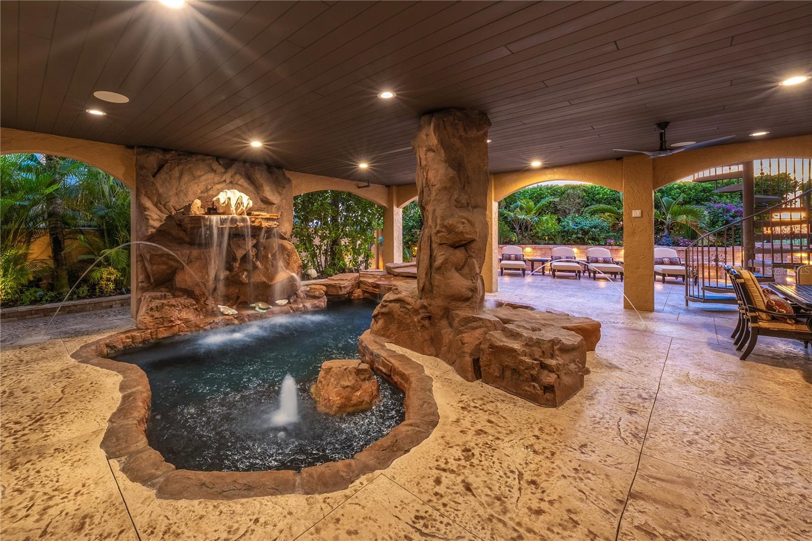 Image 91 of 97 For 801 Shore Drive