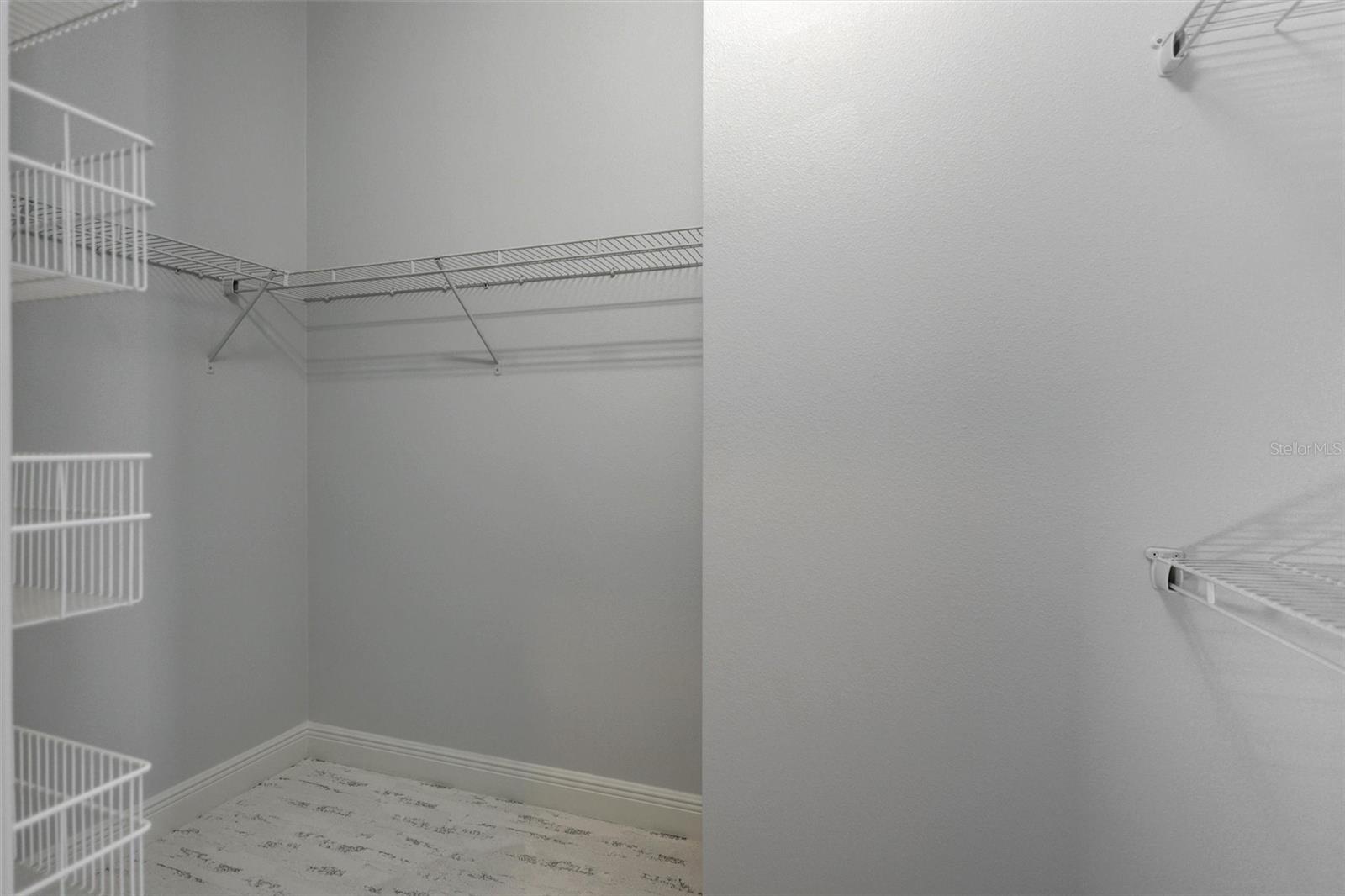 Image 30 of 57 For 963 River Wind Circle