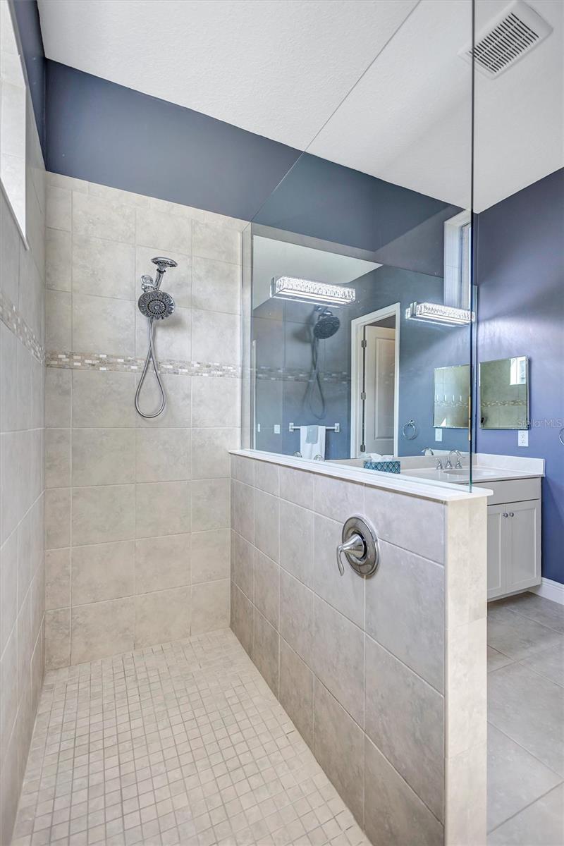 Image 34 of 57 For 963 River Wind Circle