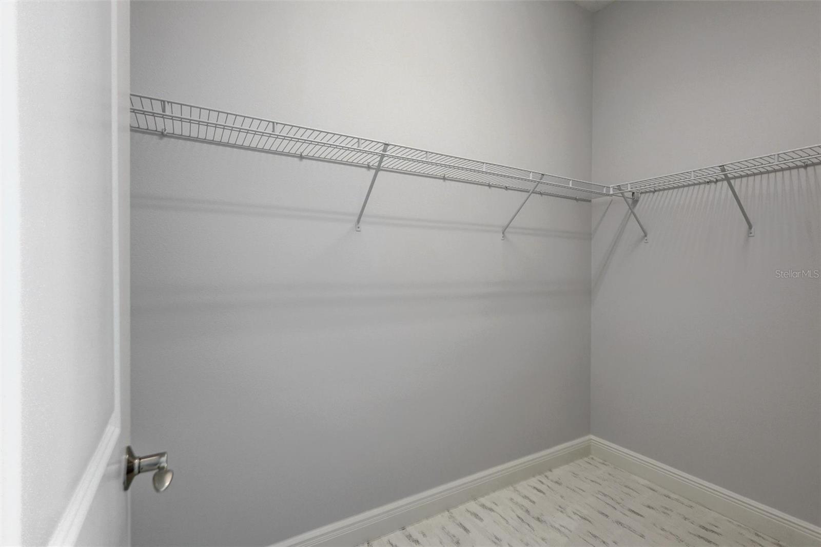 Image 38 of 57 For 963 River Wind Circle