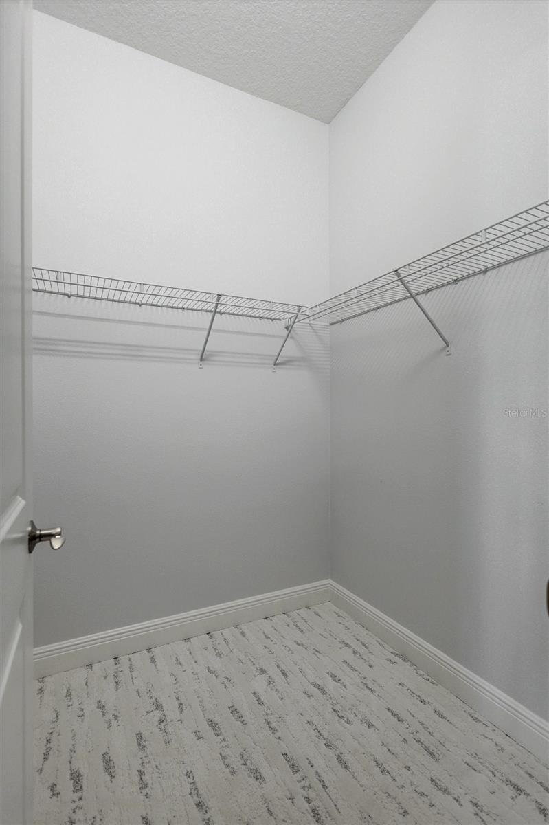 Image 42 of 57 For 963 River Wind Circle