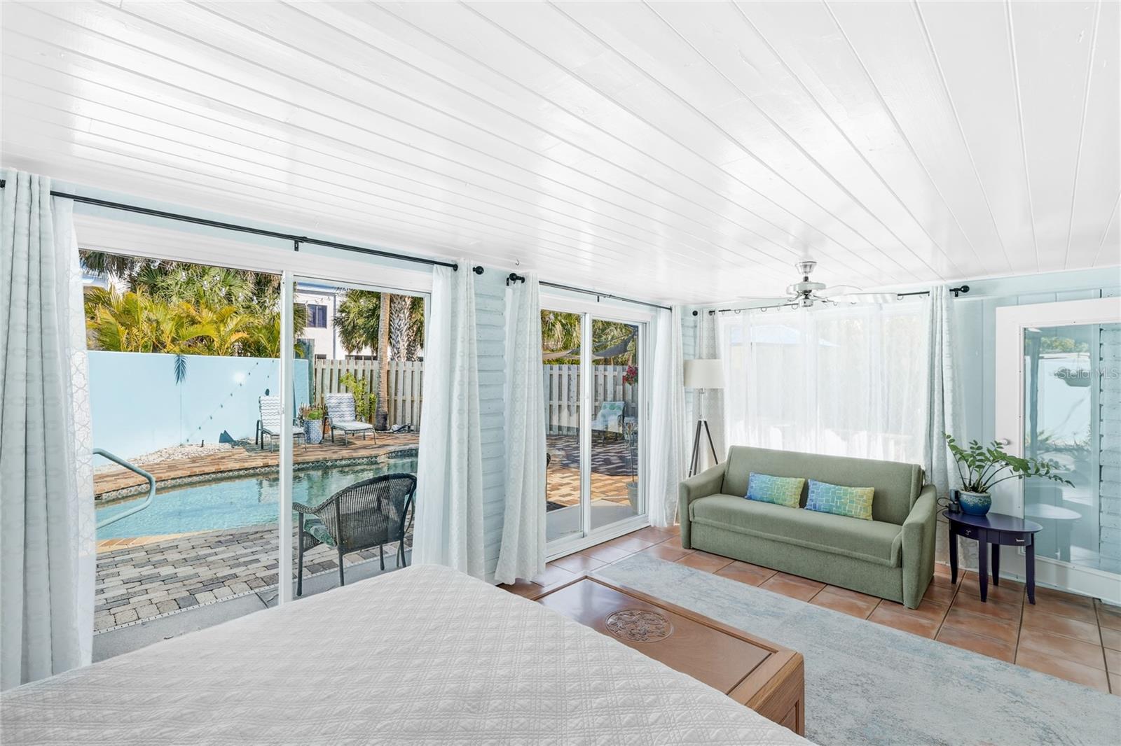 Image 16 of 56 For 1939 High Point Drive