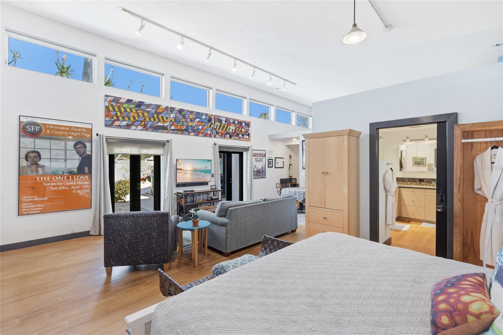 Image 35 of 56 For 1939 High Point Drive