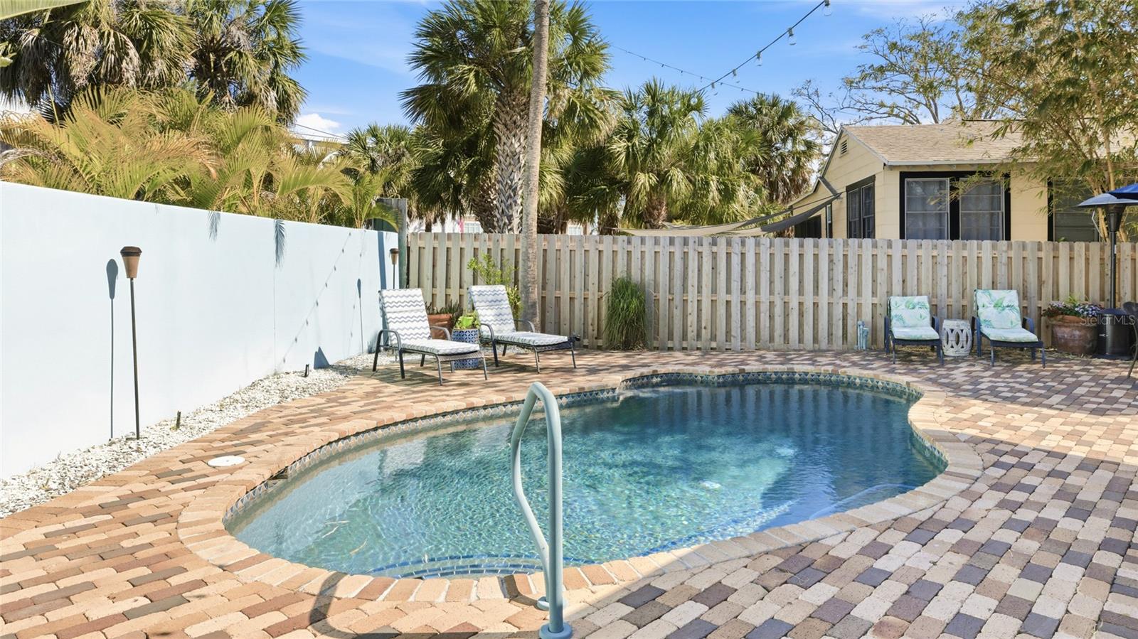 Image 41 of 56 For 1939 High Point Drive