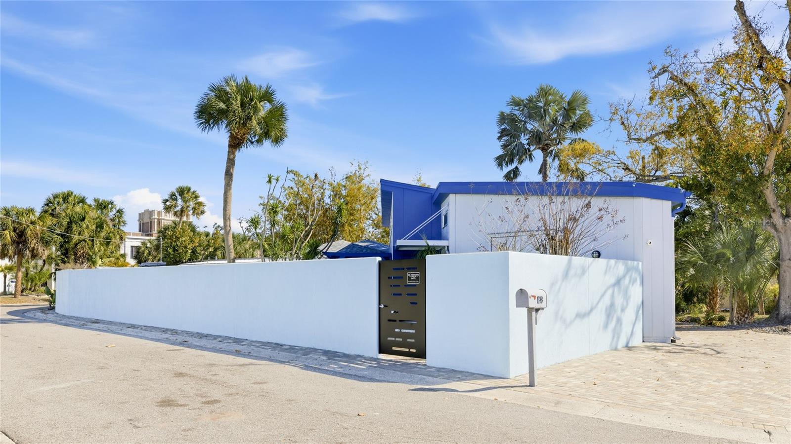 Image 52 of 56 For 1939 High Point Drive