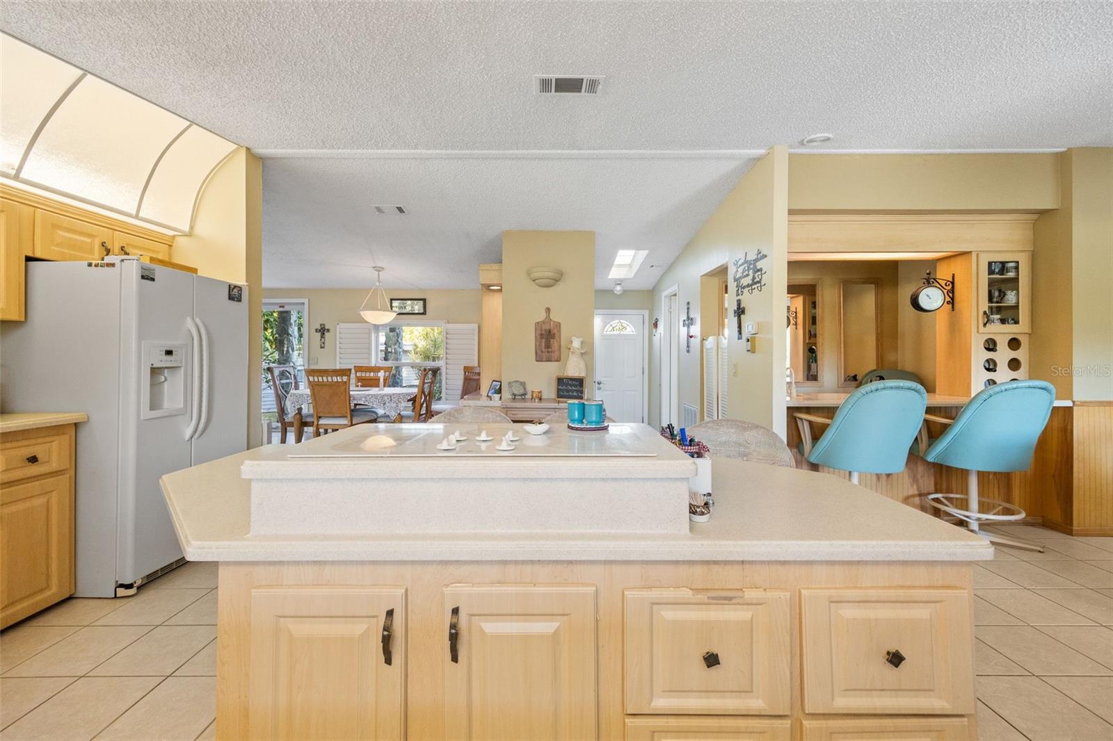 Image 18 of 77 For 19675 Eagle Trace Court