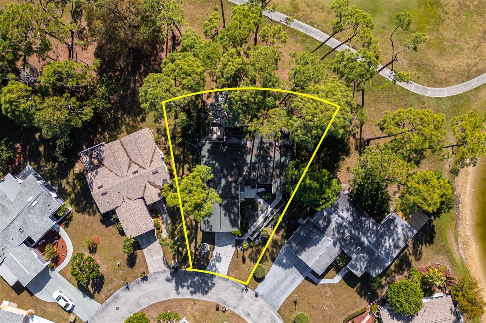 Image 48 of 77 For 19675 Eagle Trace Court